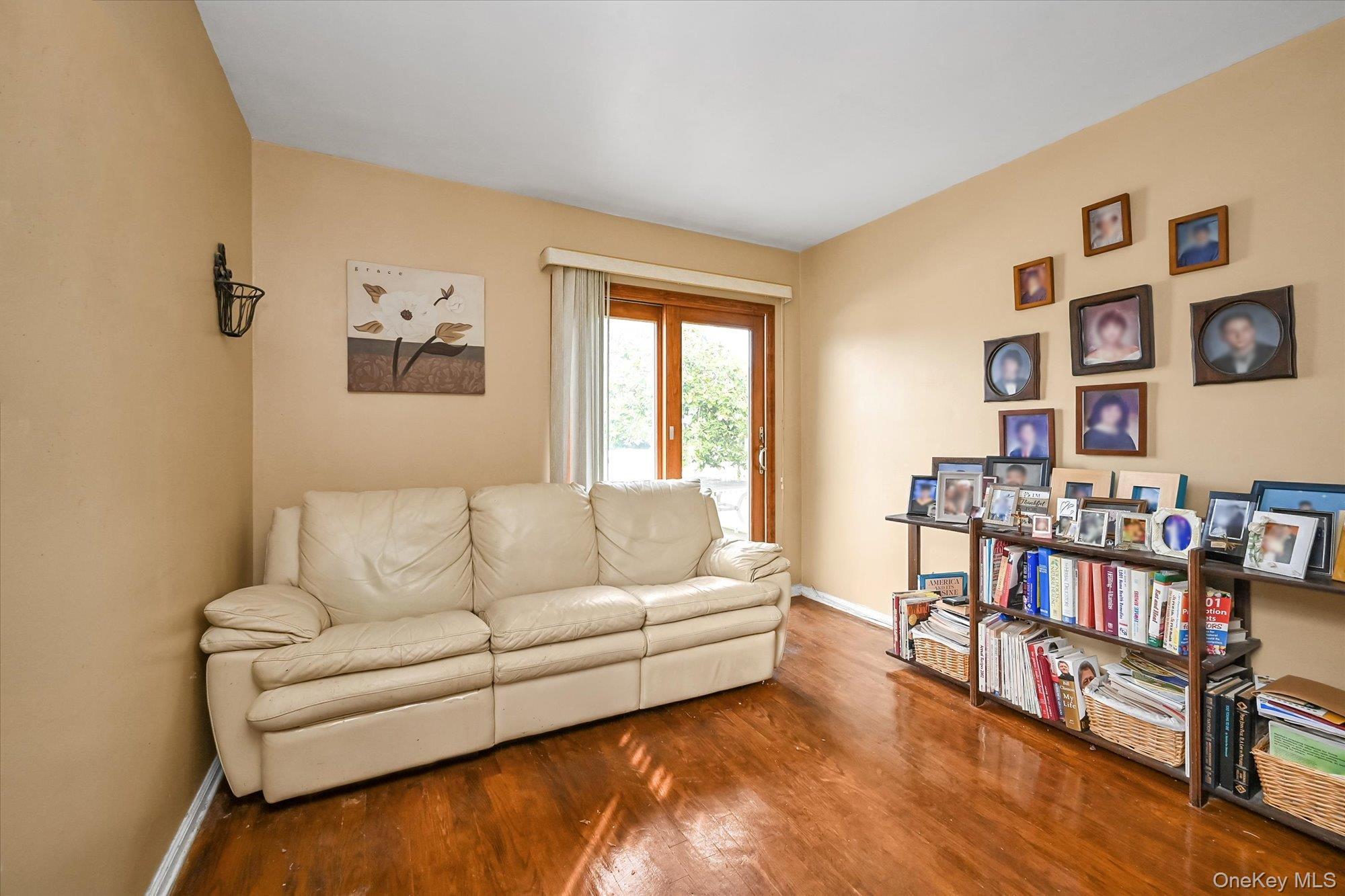 Single Family 25th Avenue Queens, NY 11357, MLS-1054489-10