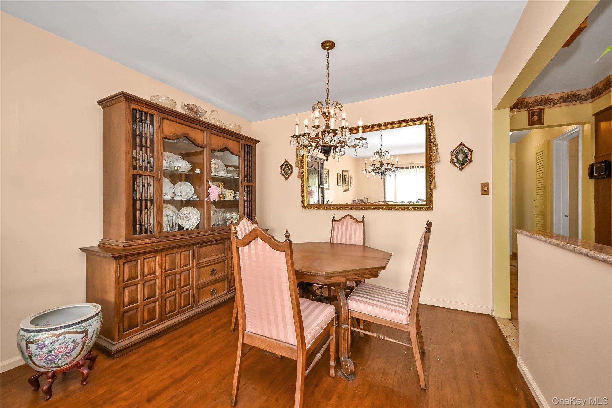 Single Family 25th Avenue Queens, NY 11357, MLS-1054489-3