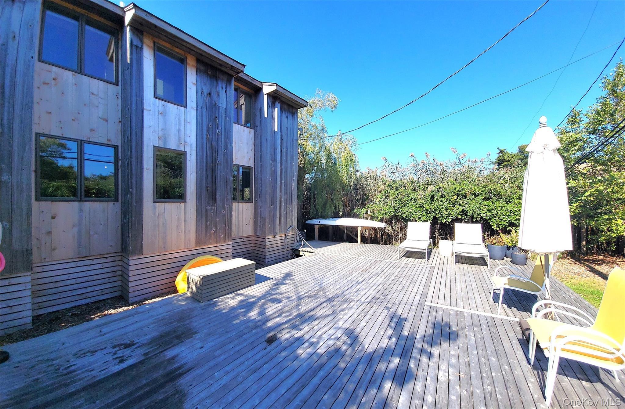 Single Family Holly Walk  Suffolk County, NY 11706, MLS-1054495-12