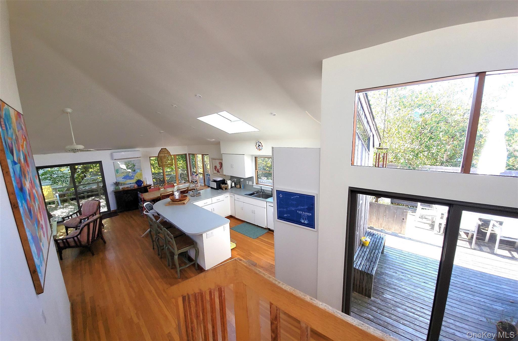 Single Family Holly Walk  Suffolk County, NY 11706, MLS-1054495-4