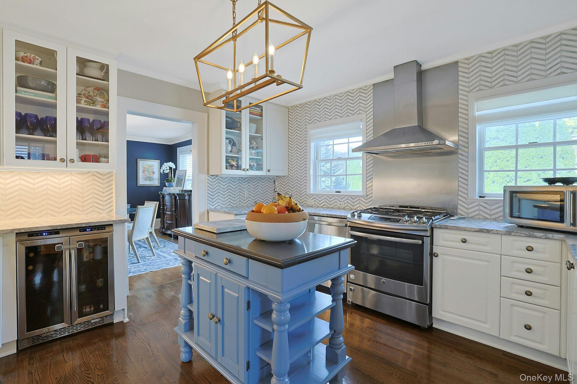 Single Family Munro Avenue  Westchester County, NY 10543, MLS-1054520-12
