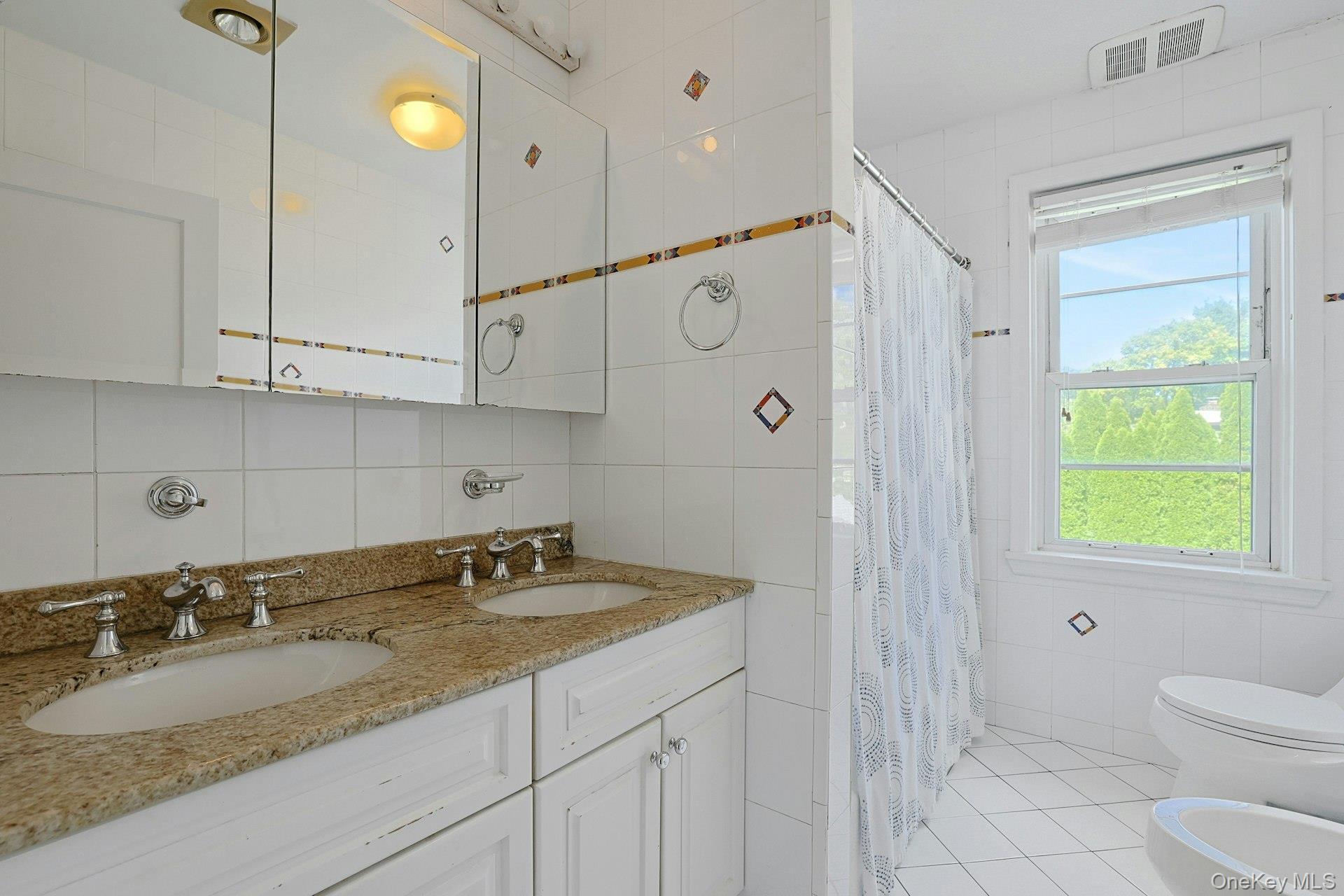 Single Family Munro Avenue  Westchester County, NY 10543, MLS-1054520-30