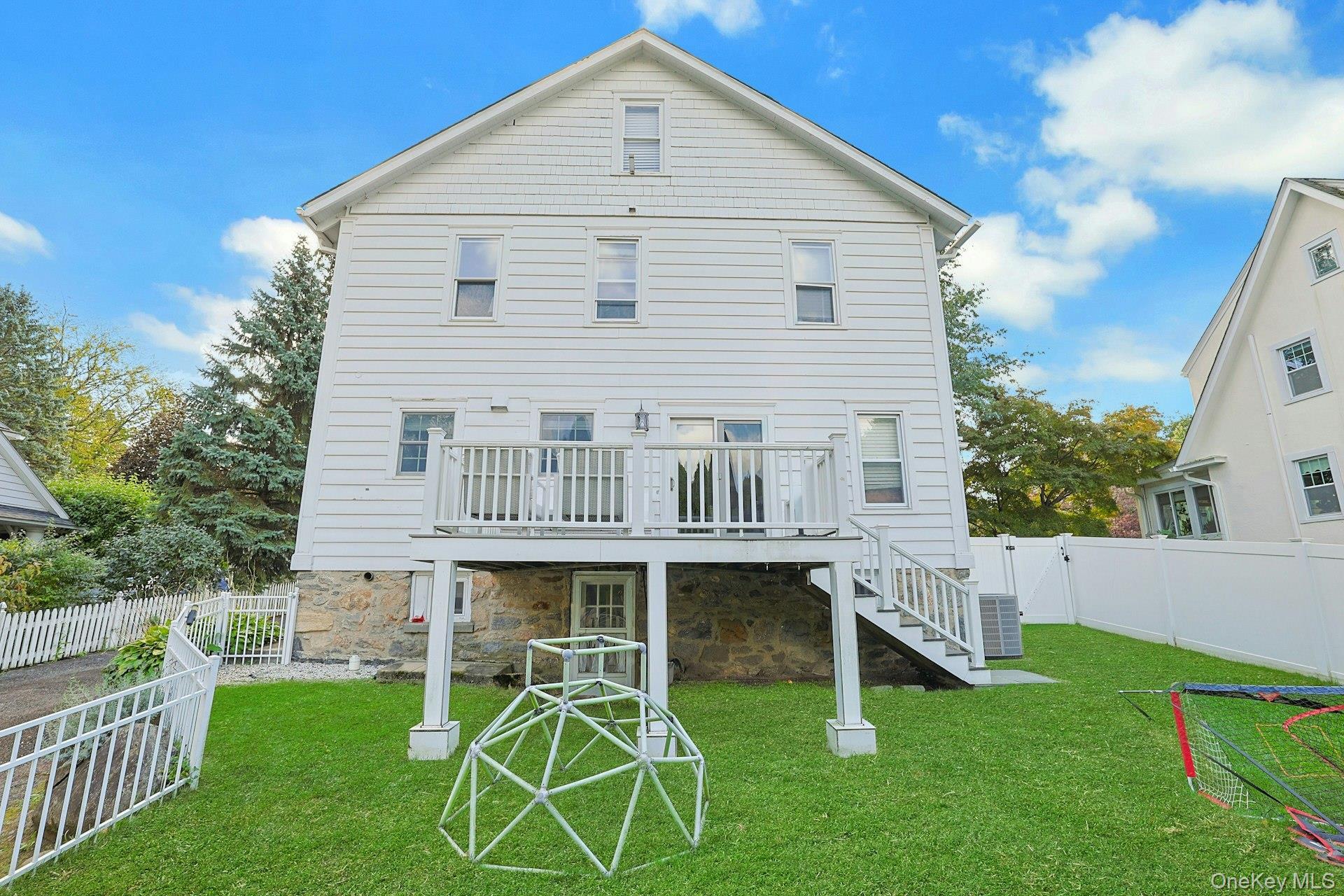 Single Family Munro Avenue  Westchester County, NY 10543, MLS-1054520-5