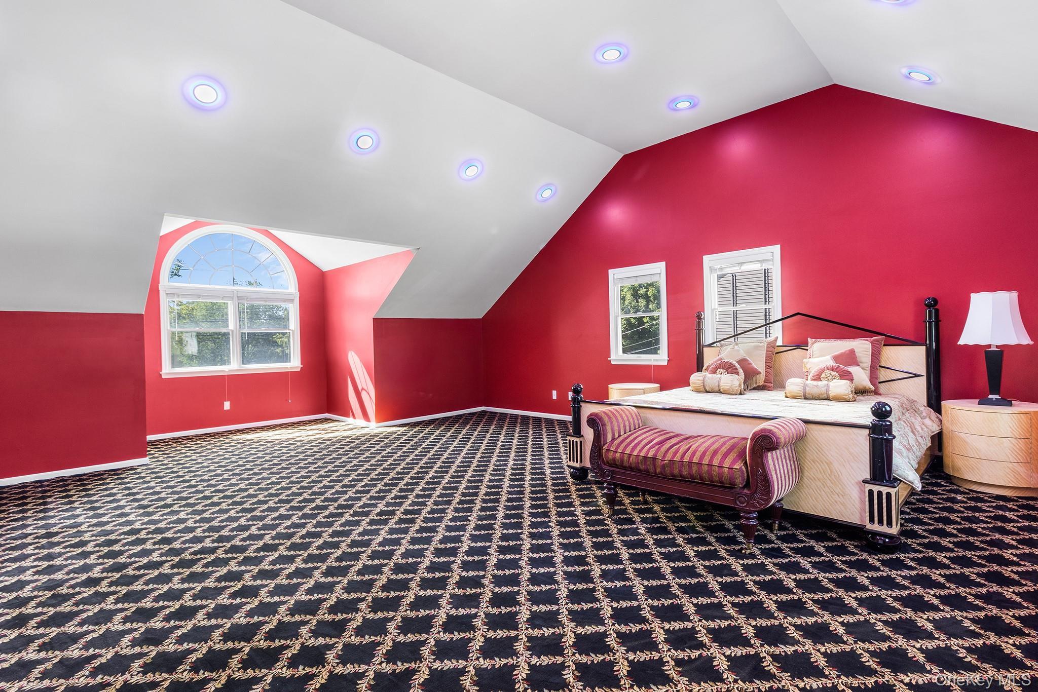 Single Family Little Plains Road Suffolk County, NY 11743, MLS-1054534-33