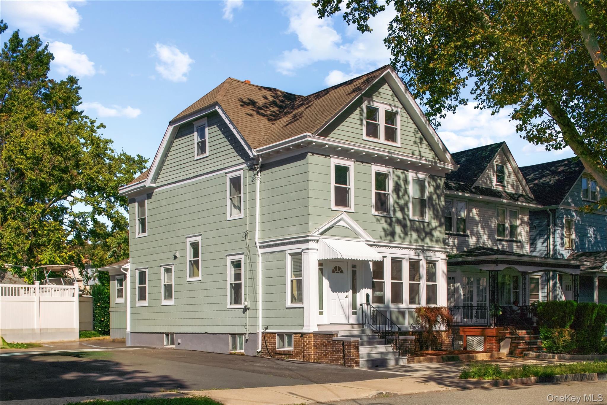 Single Family Woodruff Place  Out Of Area, NY 08861, MLS-1054549-15