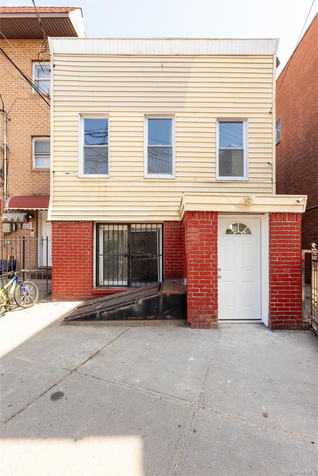 Single Family Martense Avenue  Queens, NY 11368, MLS-1054551-2