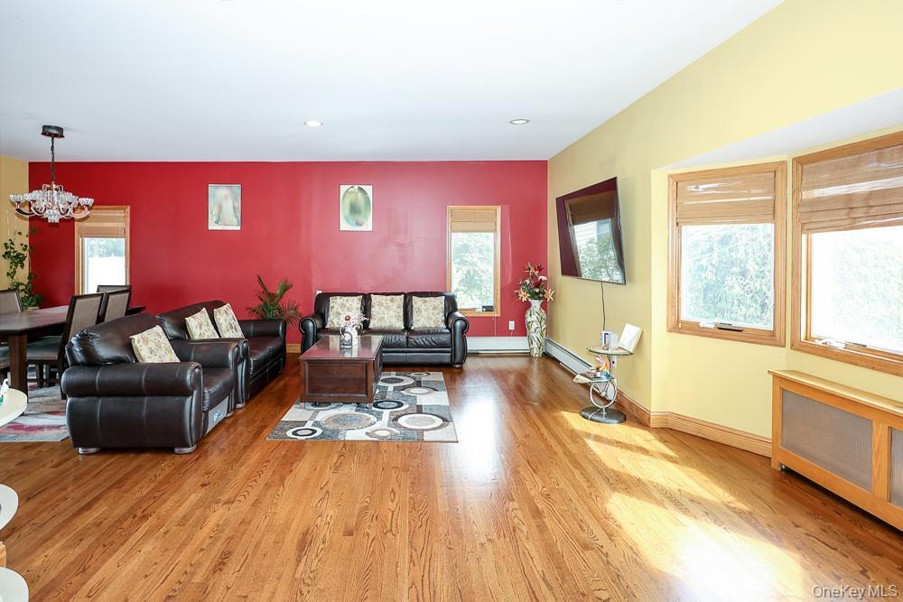 Single Family Kathleen Drive E Nassau County, NY 11791, MLS-1054579-5