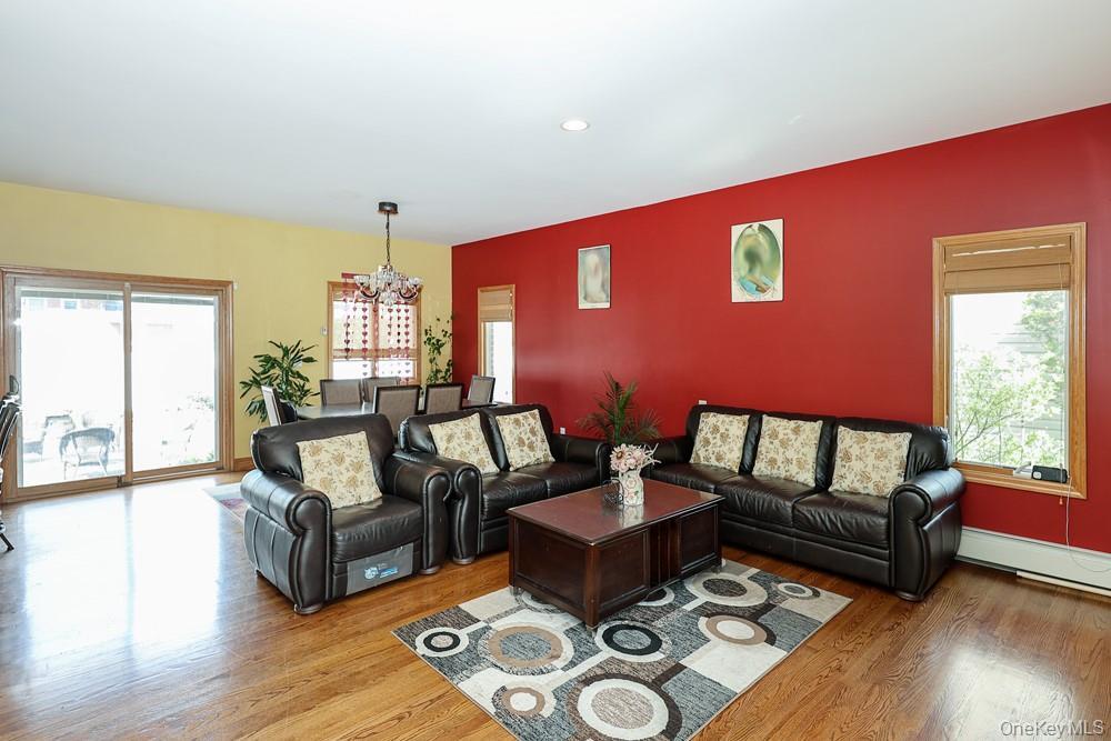 Single Family Kathleen Drive E Nassau County, NY 11791, MLS-1054579-7