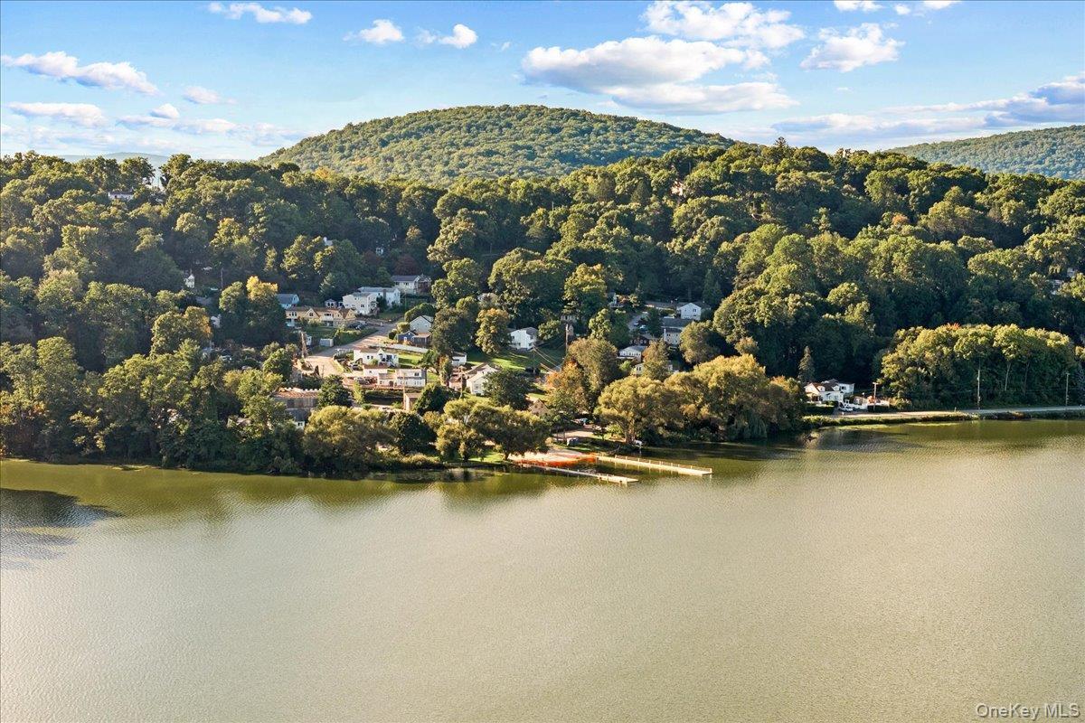 Single Family Lake Shore Drive  Putnam County, NY 10509, MLS-1054588-35