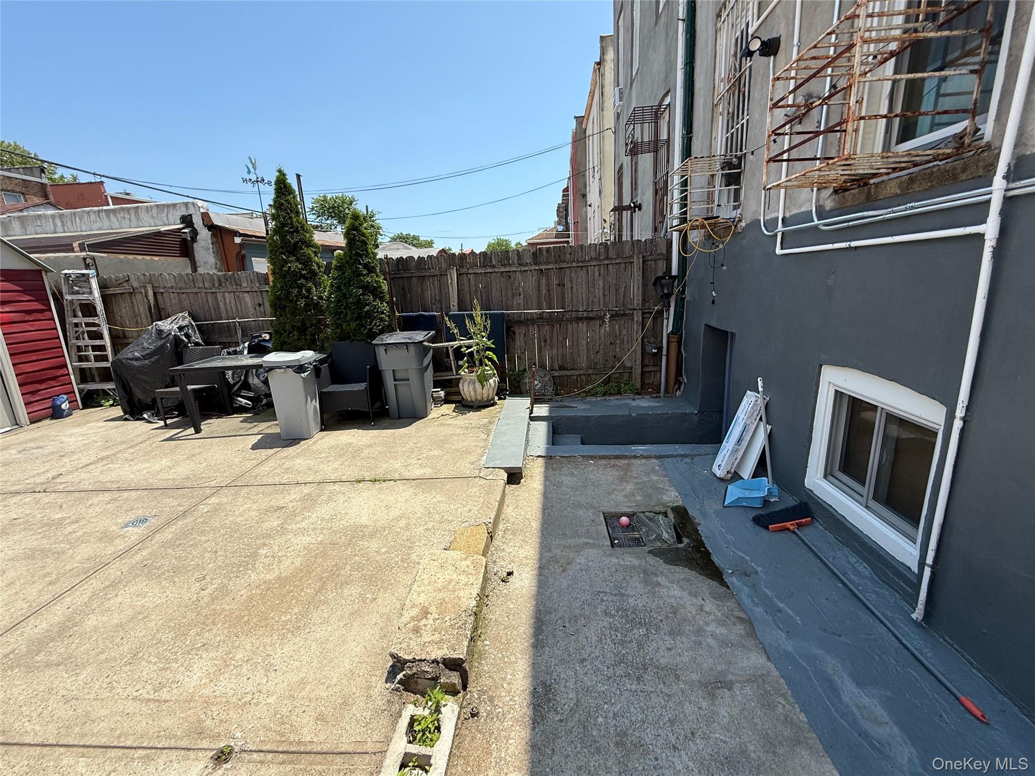 Single Family Essex Street  Brooklyn, NY 11208, MLS-1054590-13
