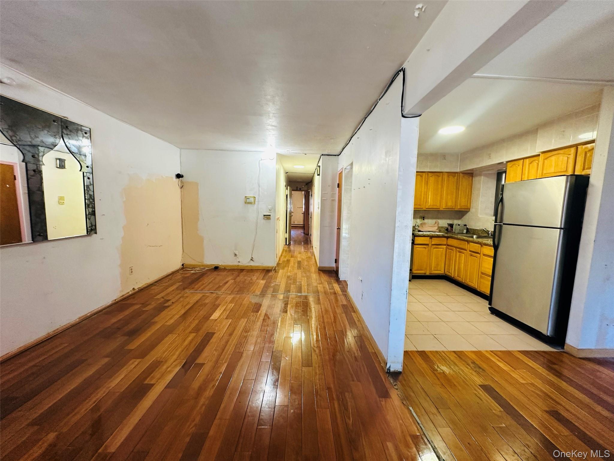 Single Family 54th Street  Queens, NY 11377, MLS-1054604-6
