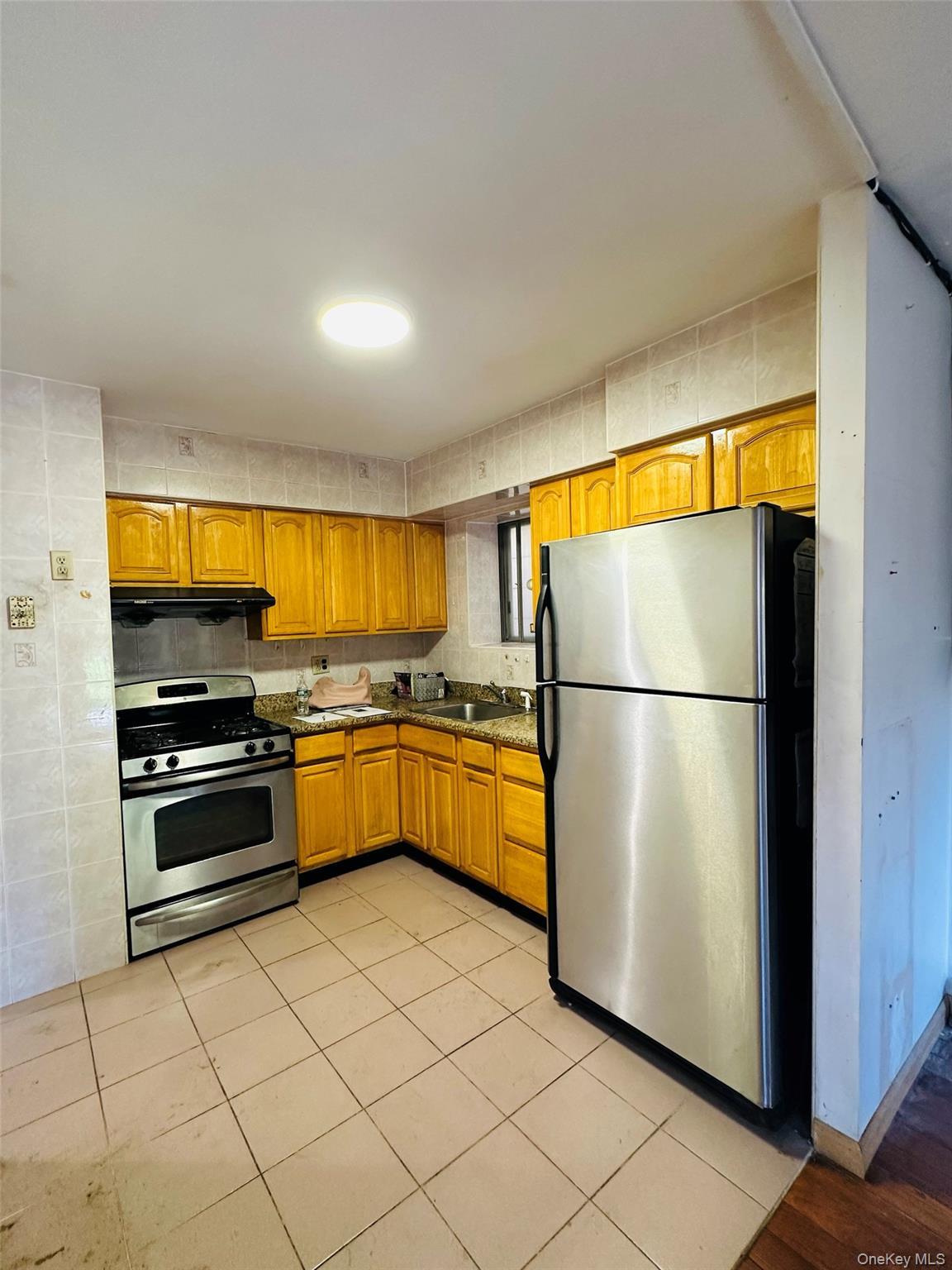 Single Family 54th Street  Queens, NY 11377, MLS-1054604-7
