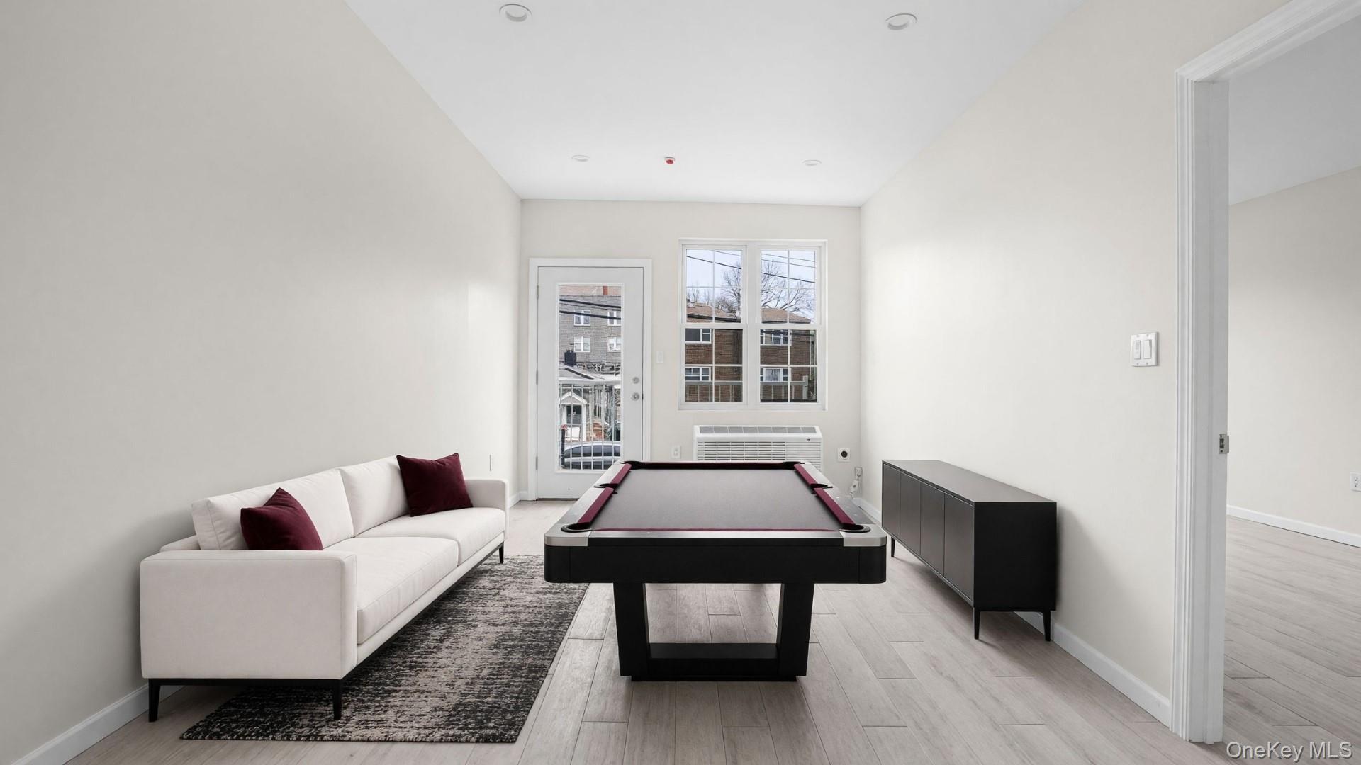 Single Family Van Nest  Bronx, NY 10460, MLS-1054606-7