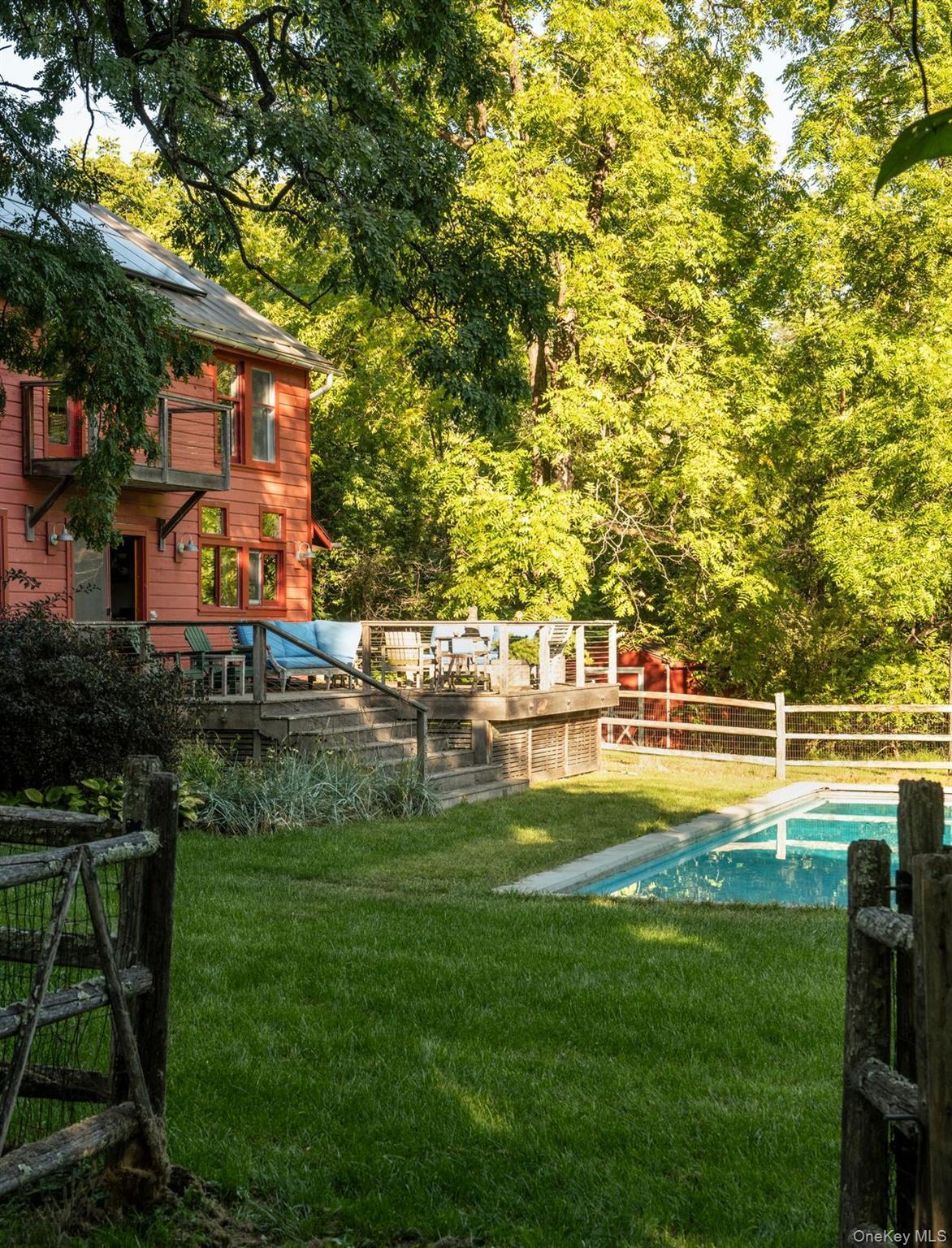 Single Family Broadway Dutchess County, NY 12583, MLS-1054608-3