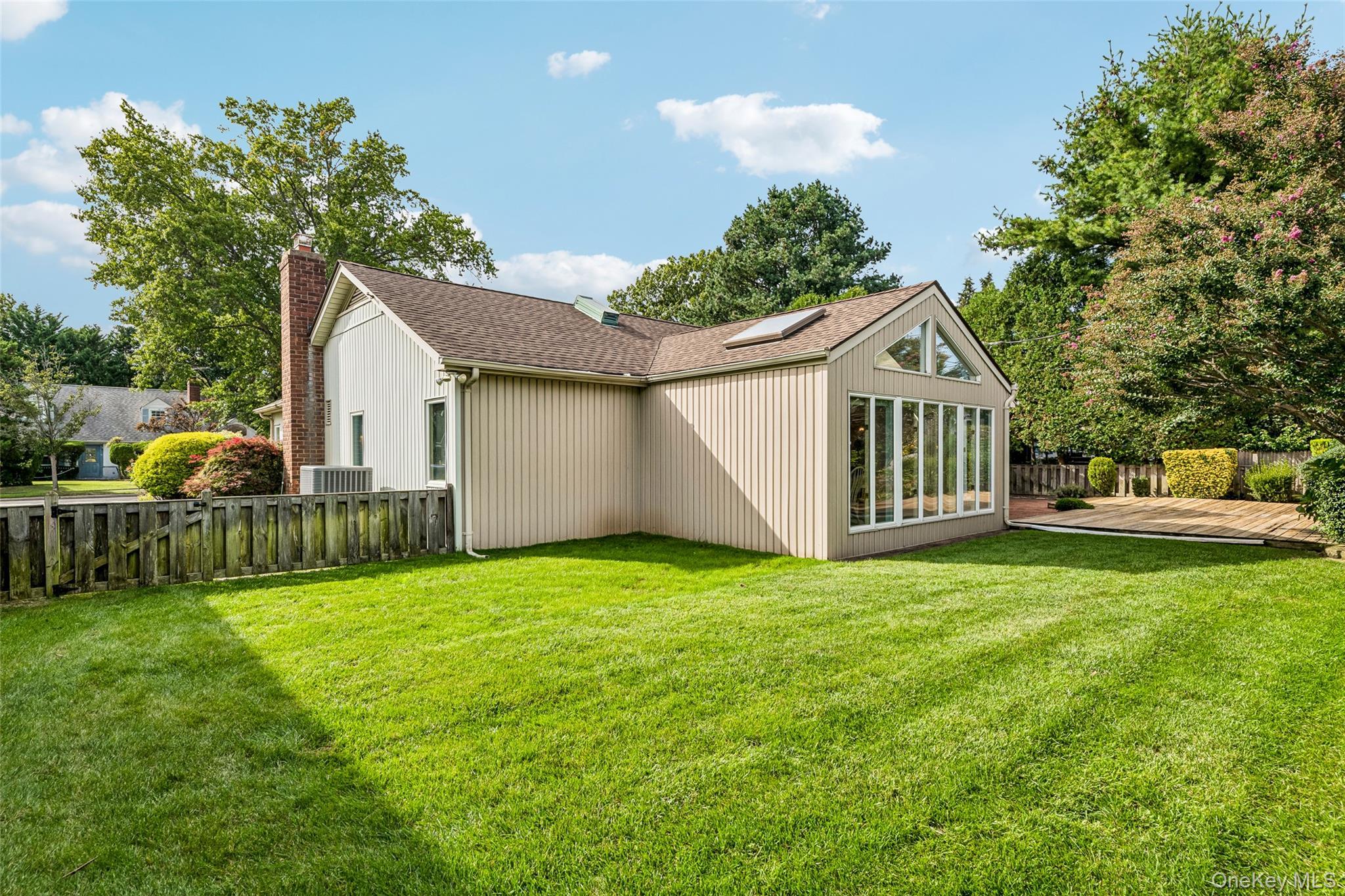 Single Family Linden Street  Nassau County, NY 11530, MLS-1054649-31