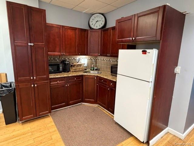 Commercial Lease E Tremont Avenue Bronx, NY 10465, MLS-1054651-17