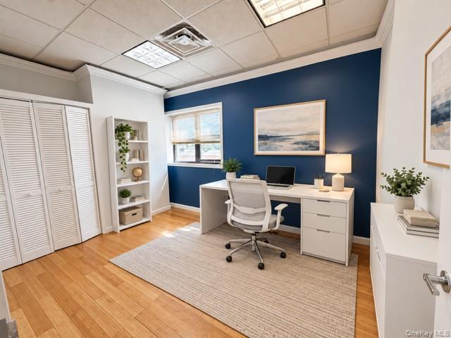 Commercial Lease E Tremont Avenue Bronx, NY 10465, MLS-1054651-4