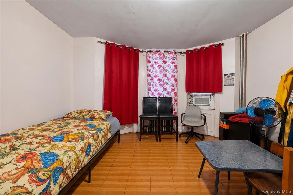Single Family Crescent  Brooklyn, NY 11208, MLS-1054653-10