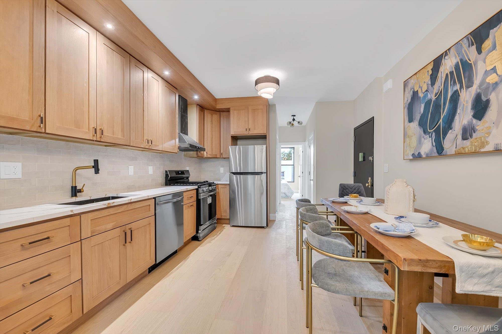 Single Family Jefferson Avenue  Brooklyn, NY 11221, MLS-1054658-20