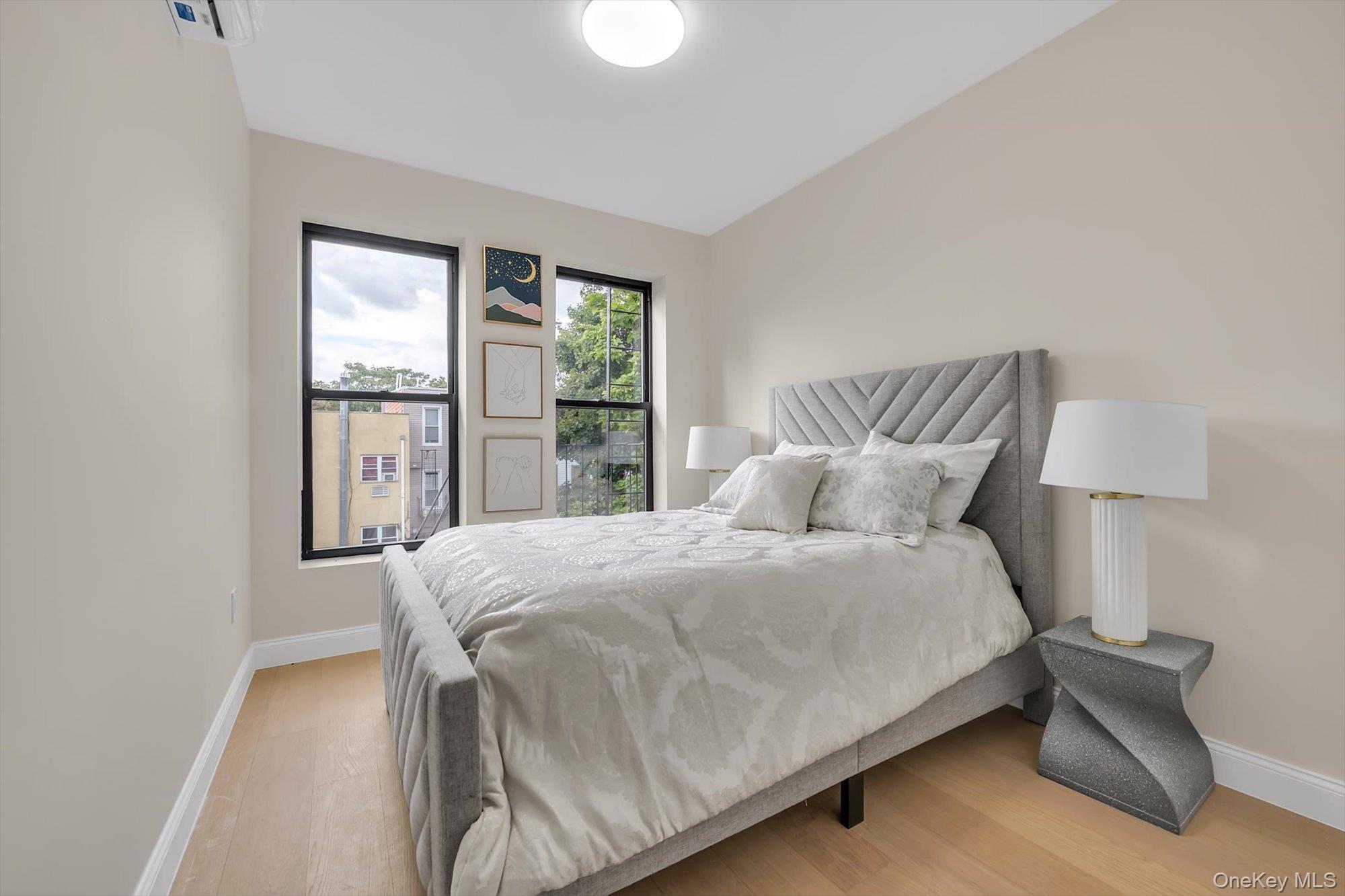 Single Family Jefferson Avenue  Brooklyn, NY 11221, MLS-1054658-22