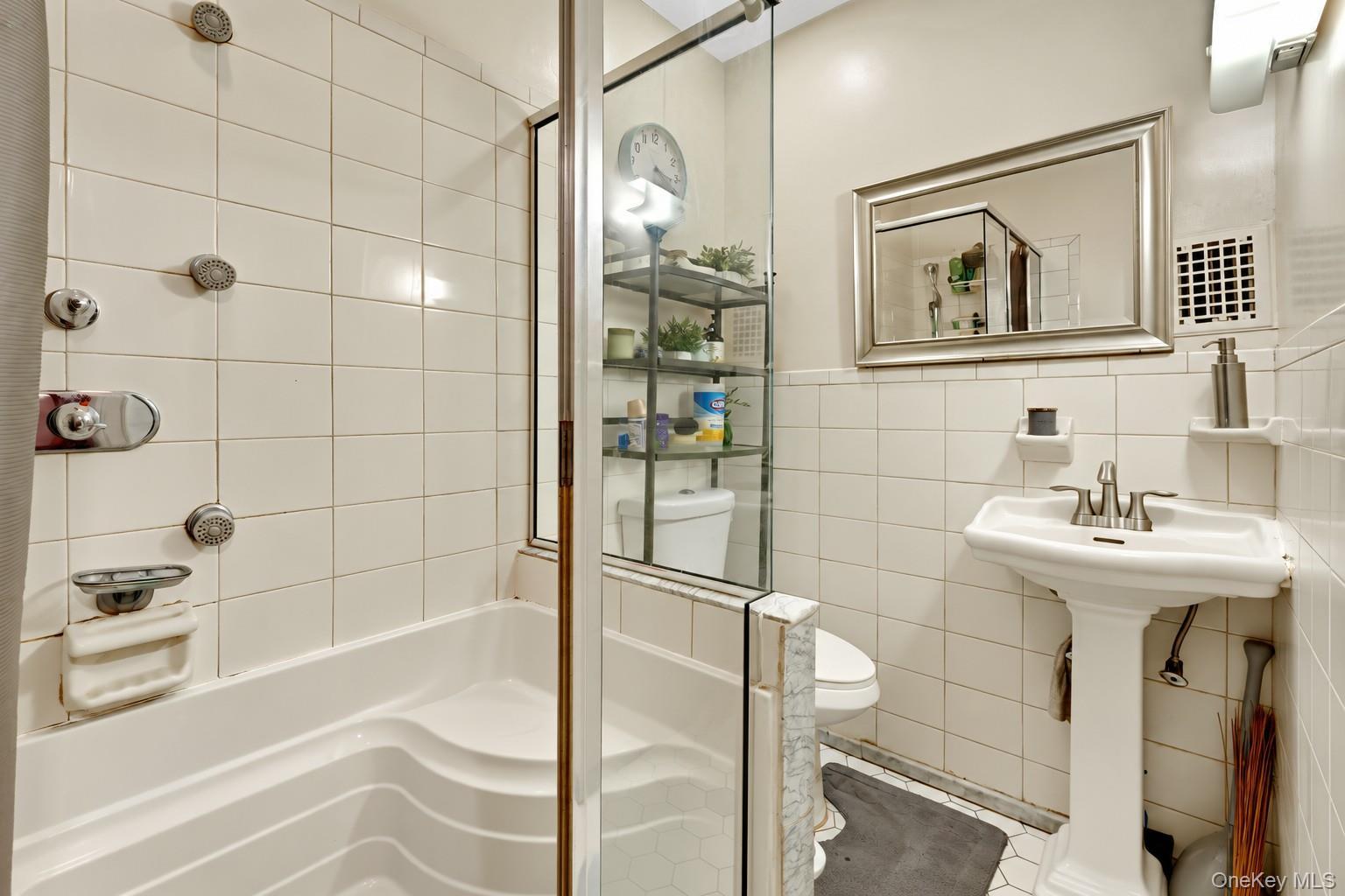 Single Family 104th Street Queens, NY 11417, MLS-1054662-11