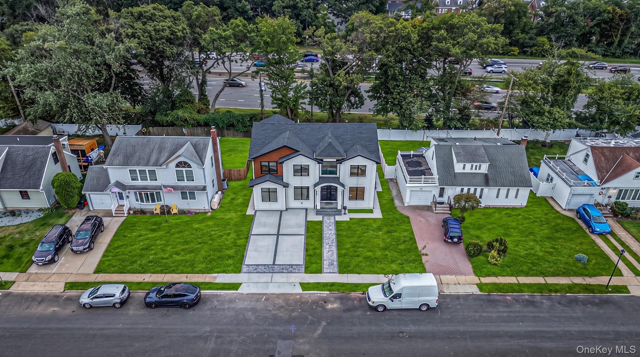 Single Family Southern Drive Nassau County, NY 11010, MLS-1054669-44