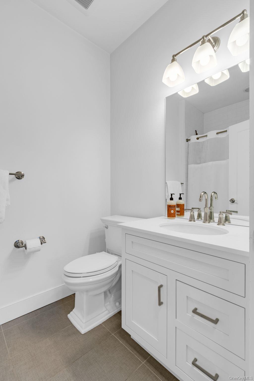 Single Family Honeysuckle Lane  Westchester County, NY 10573, MLS-1054676-26