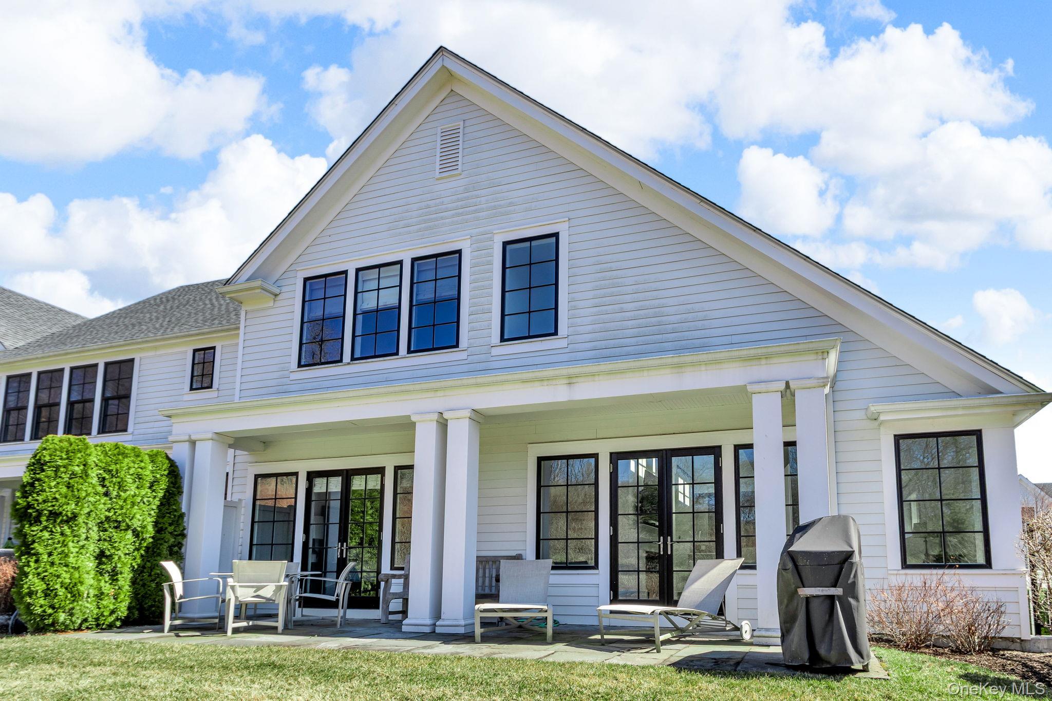 Single Family Honeysuckle Lane  Westchester County, NY 10573, MLS-1054676-38