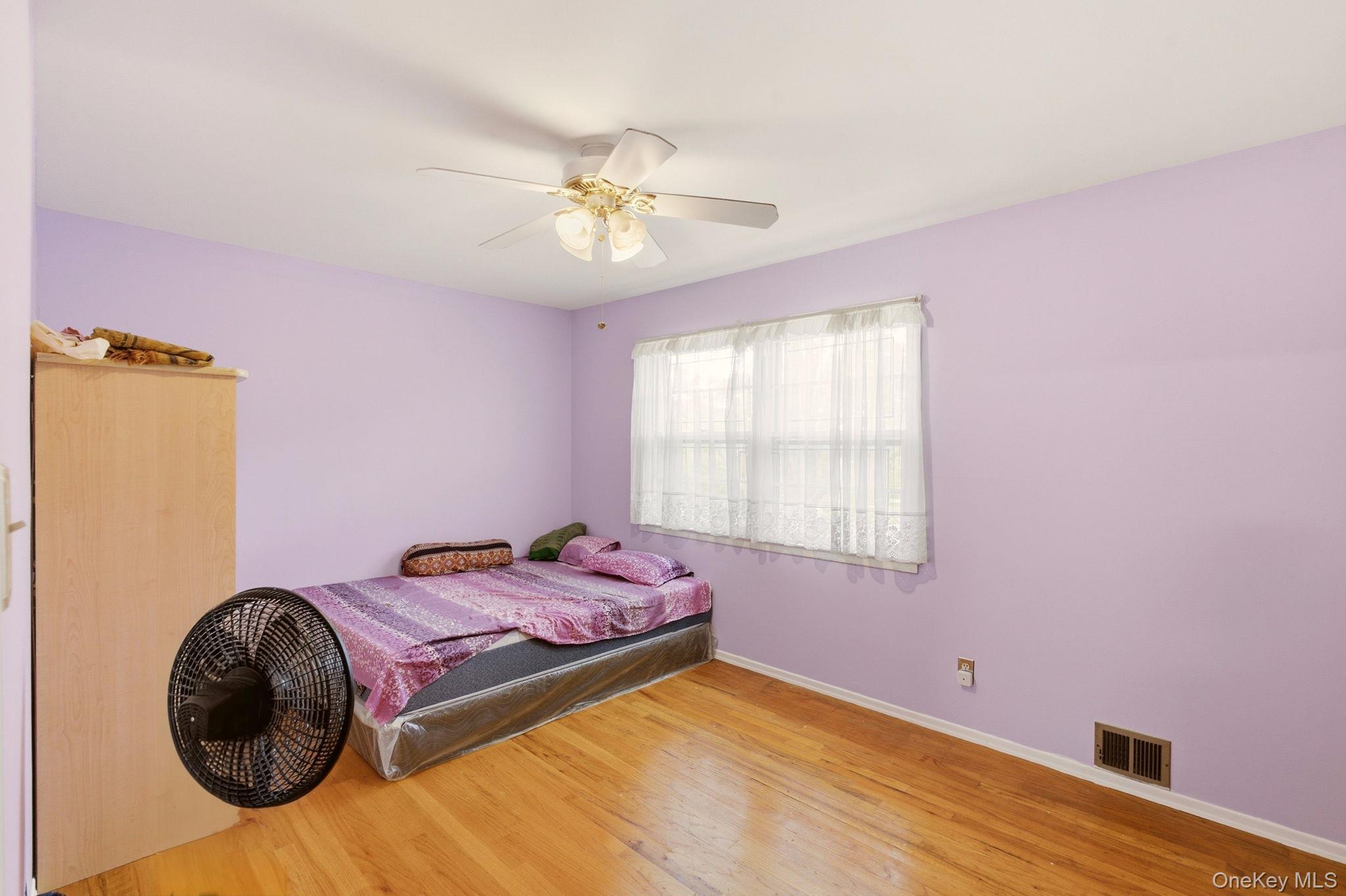 Single Family Grand Central Parkway Queens, NY 11432, MLS-1054697-19