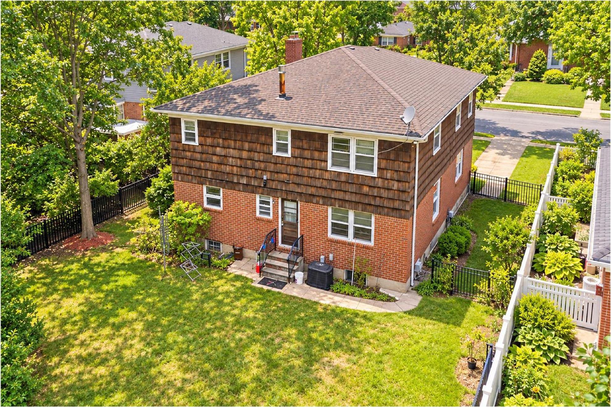 Single Family Grand Central Parkway Queens, NY 11432, MLS-1054697-30