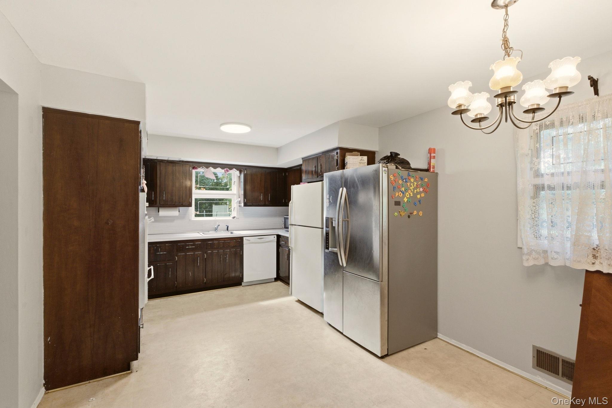 Single Family Grand Central Parkway Queens, NY 11432, MLS-1054697-9