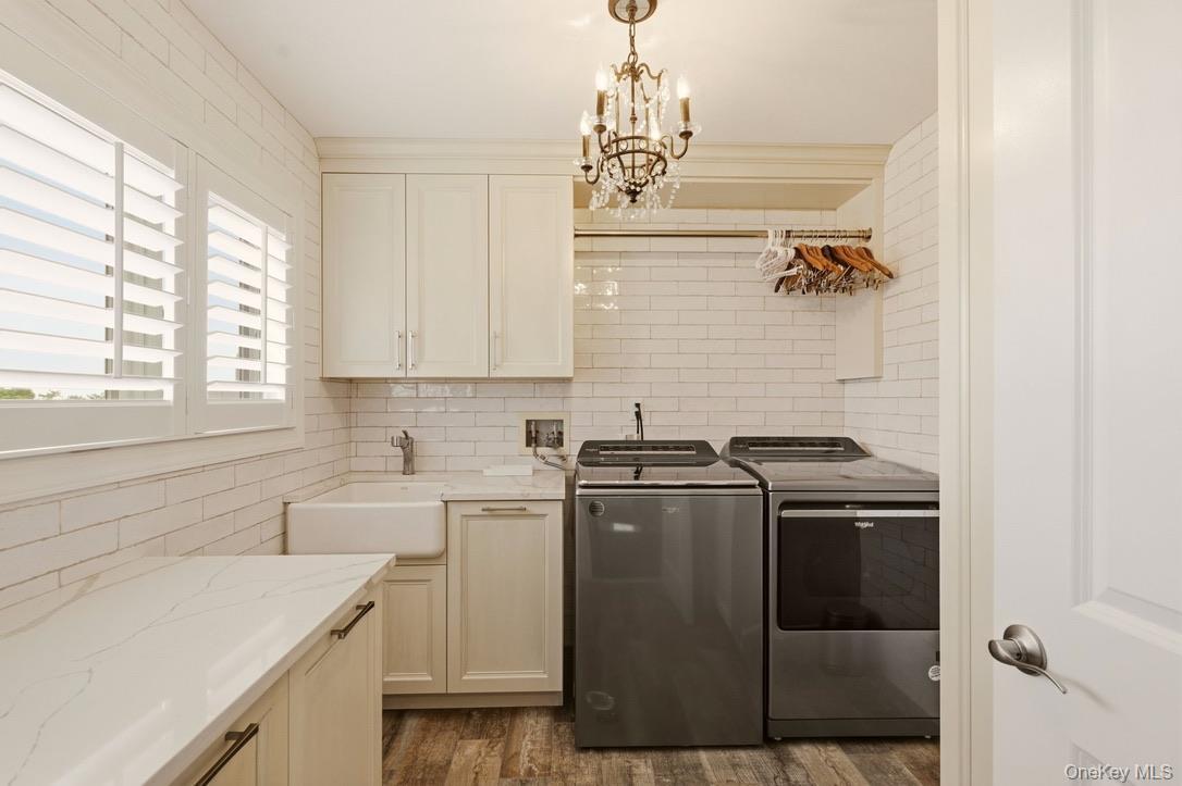 Single Family Belvedere Court  Staten Island, NY 10307, MLS-1054699-28