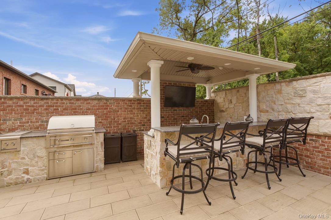 Single Family Belvedere Court  Staten Island, NY 10307, MLS-1054699-43