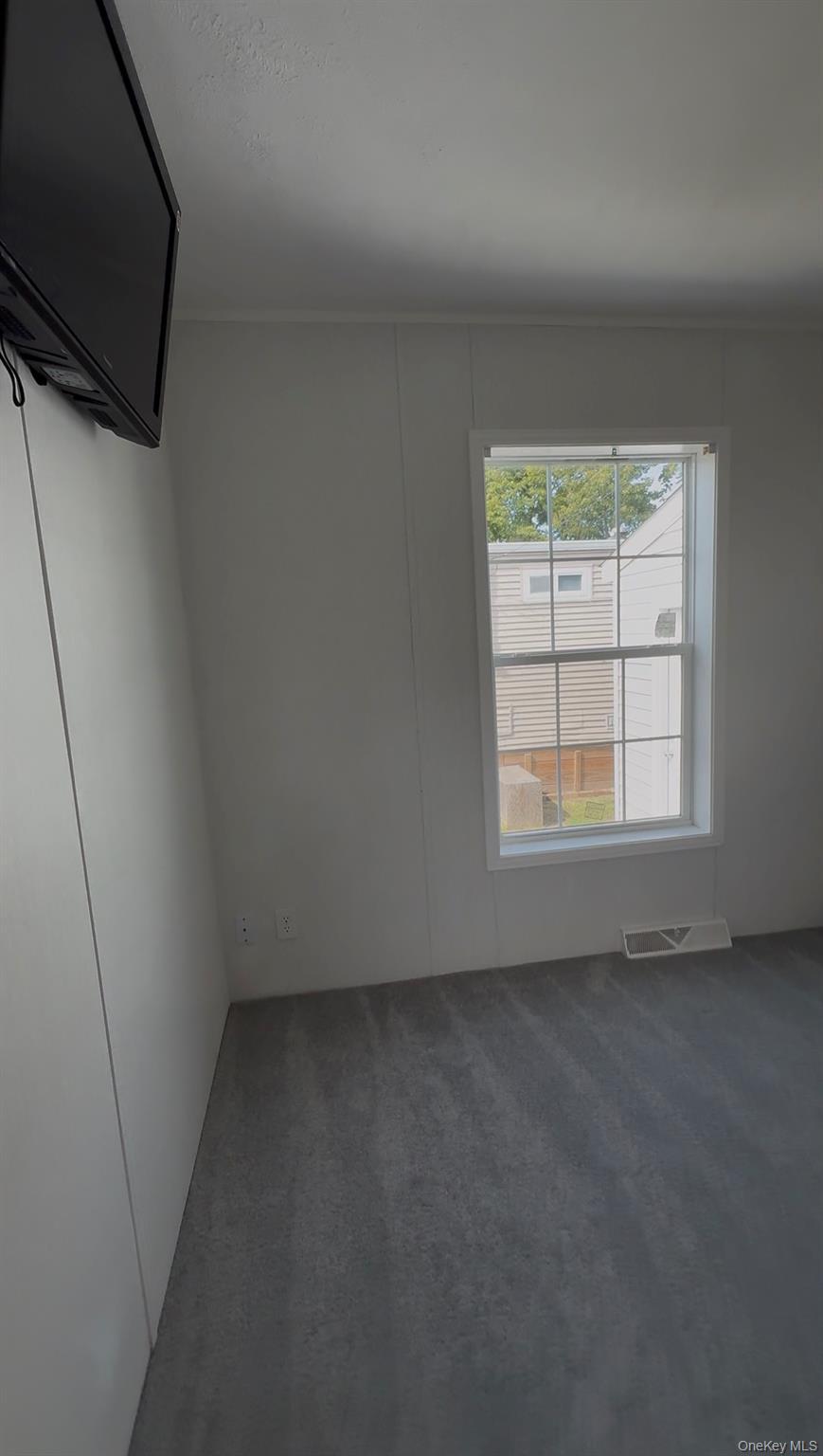 Single Family Main Street  Suffolk County, NY 11751, MLS-1054700-11