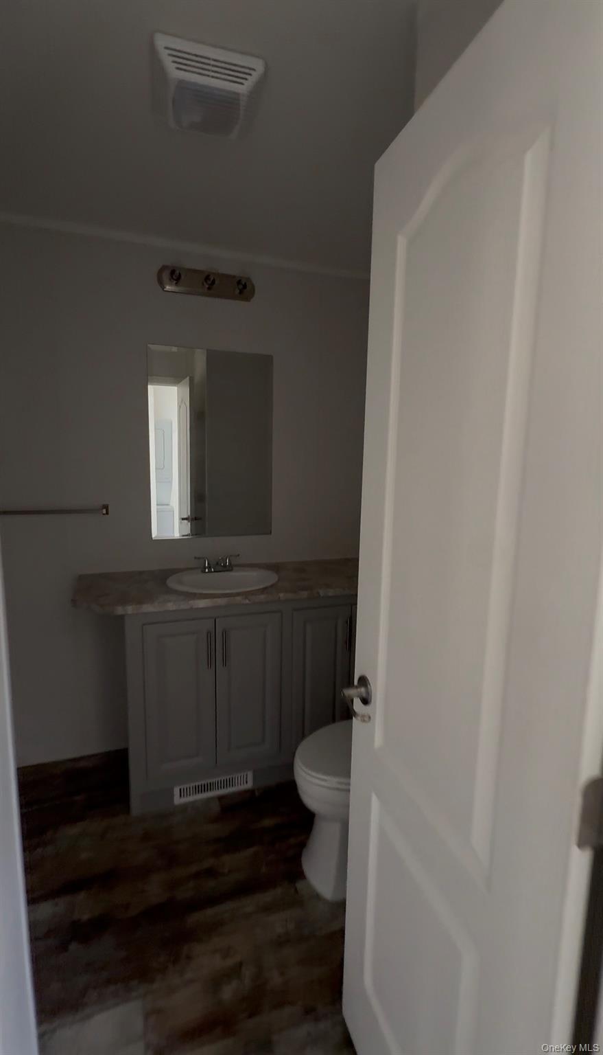 Single Family Main Street  Suffolk County, NY 11751, MLS-1054700-14