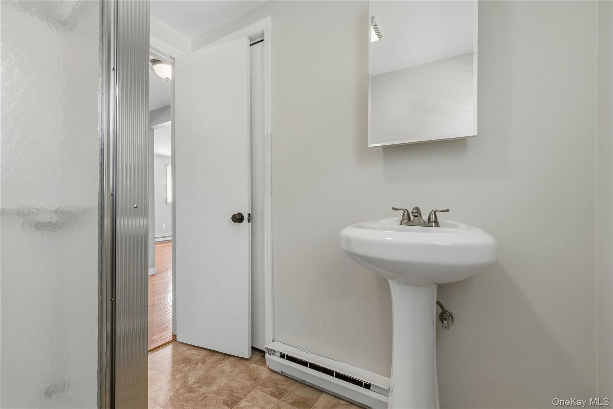 Single Family Claudia Lane Dutchess County, NY 12603, MLS-1054706-38