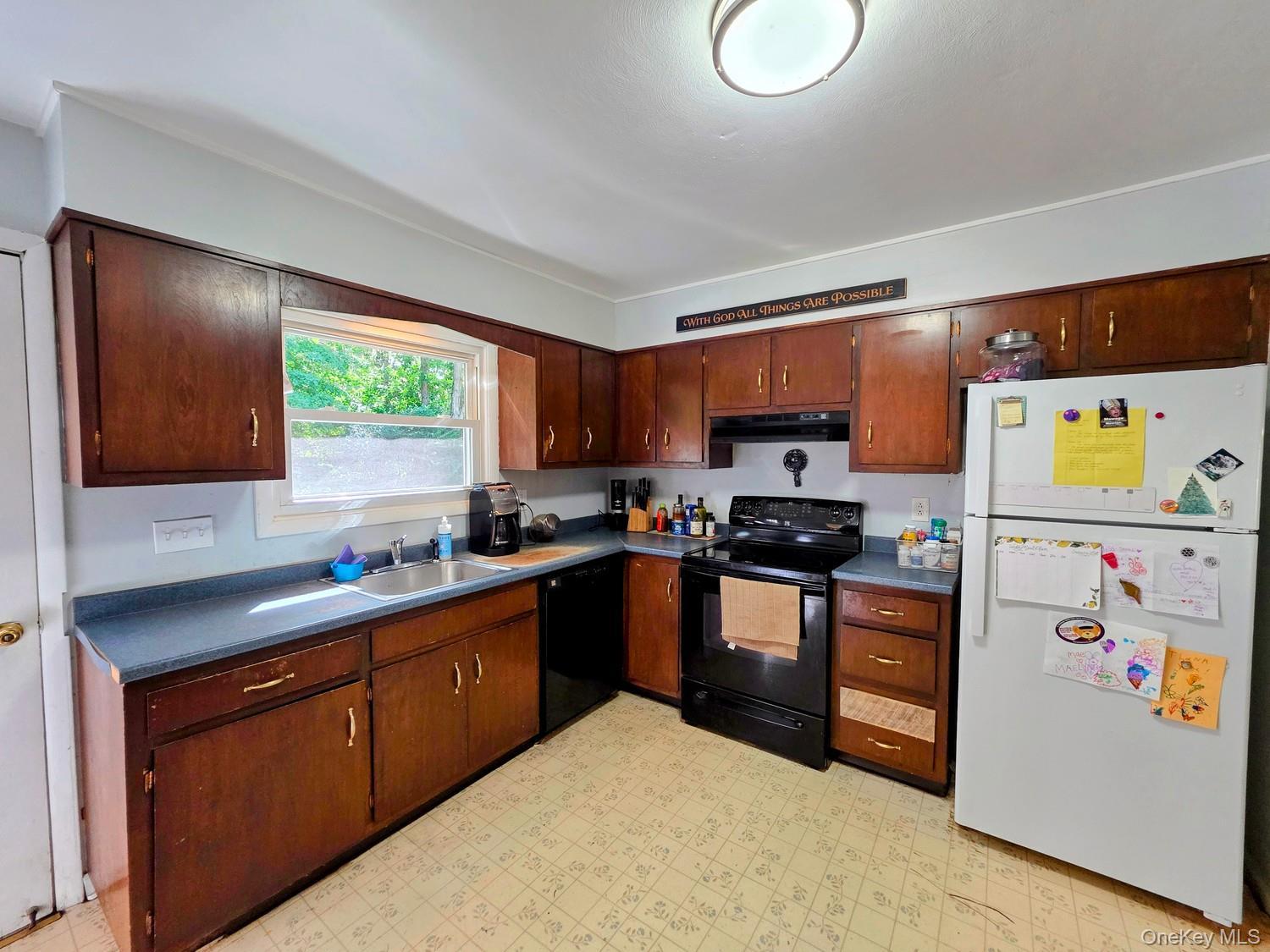 Single Family Robert Drive  Dutchess County, NY 12538, MLS-1054727-11