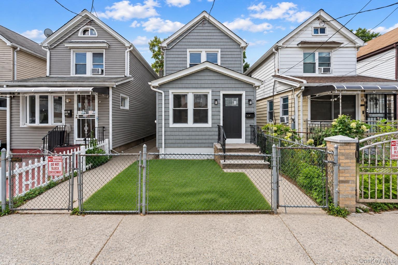 Single Family 143rd Street  Queens, NY 11435, MLS-1054732-16