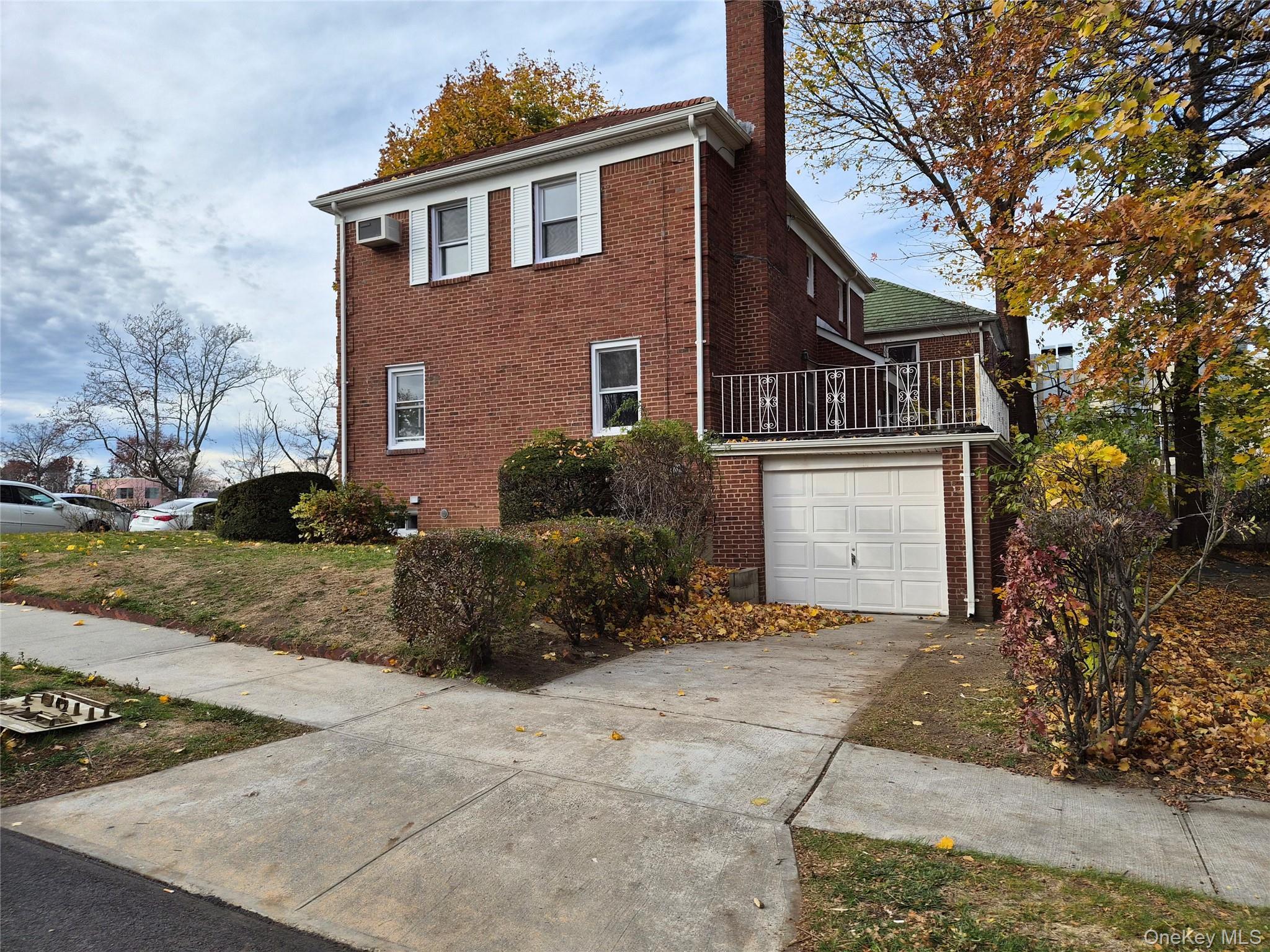 Single Family Utopia Parkway  Queens, NY 11432, MLS-1054748-37