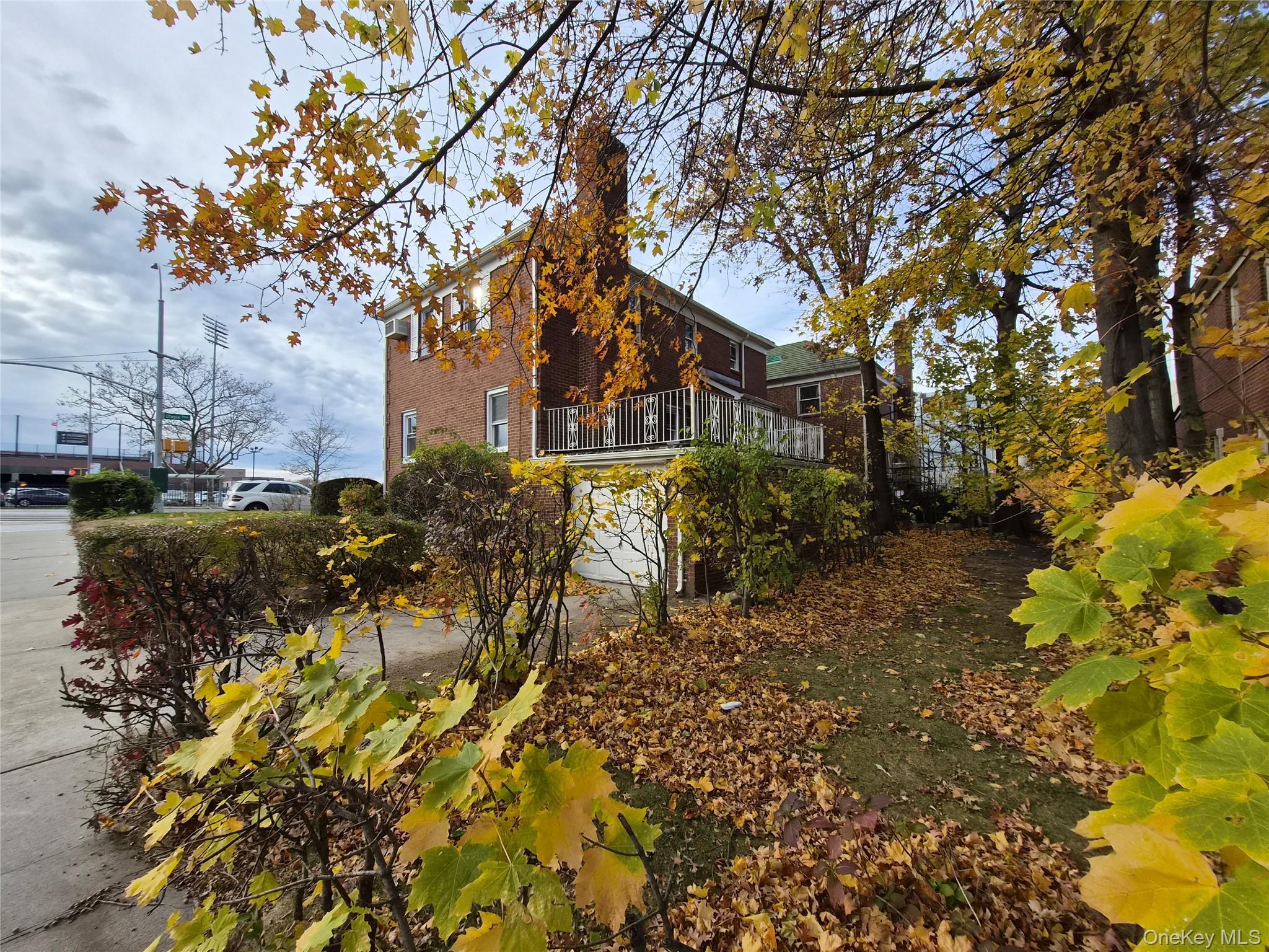 Single Family Utopia Parkway  Queens, NY 11432, MLS-1054748-39