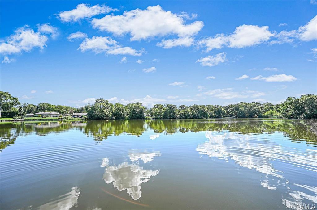 Single Family Pondview Road  Suffolk County, NY 11901, MLS-1054756-34