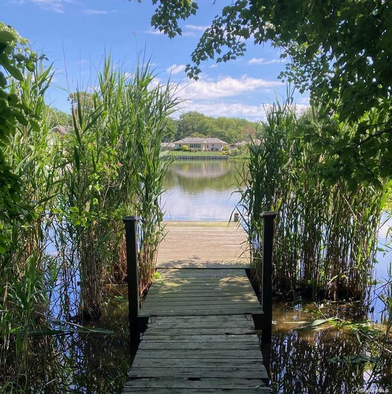 Single Family Pondview Road  Suffolk County, NY 11901, MLS-1054756-35