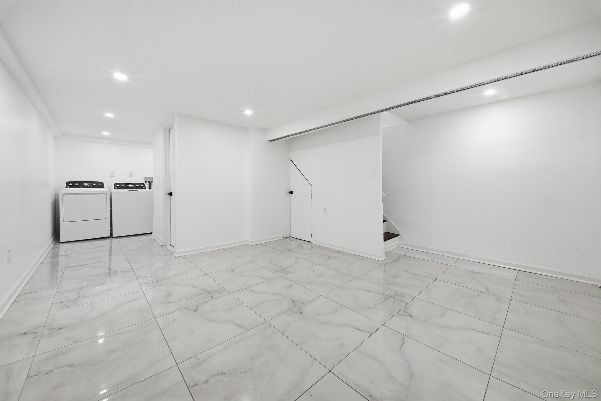 Single Family 249th Street Queens, NY 11426, MLS-1054826-12