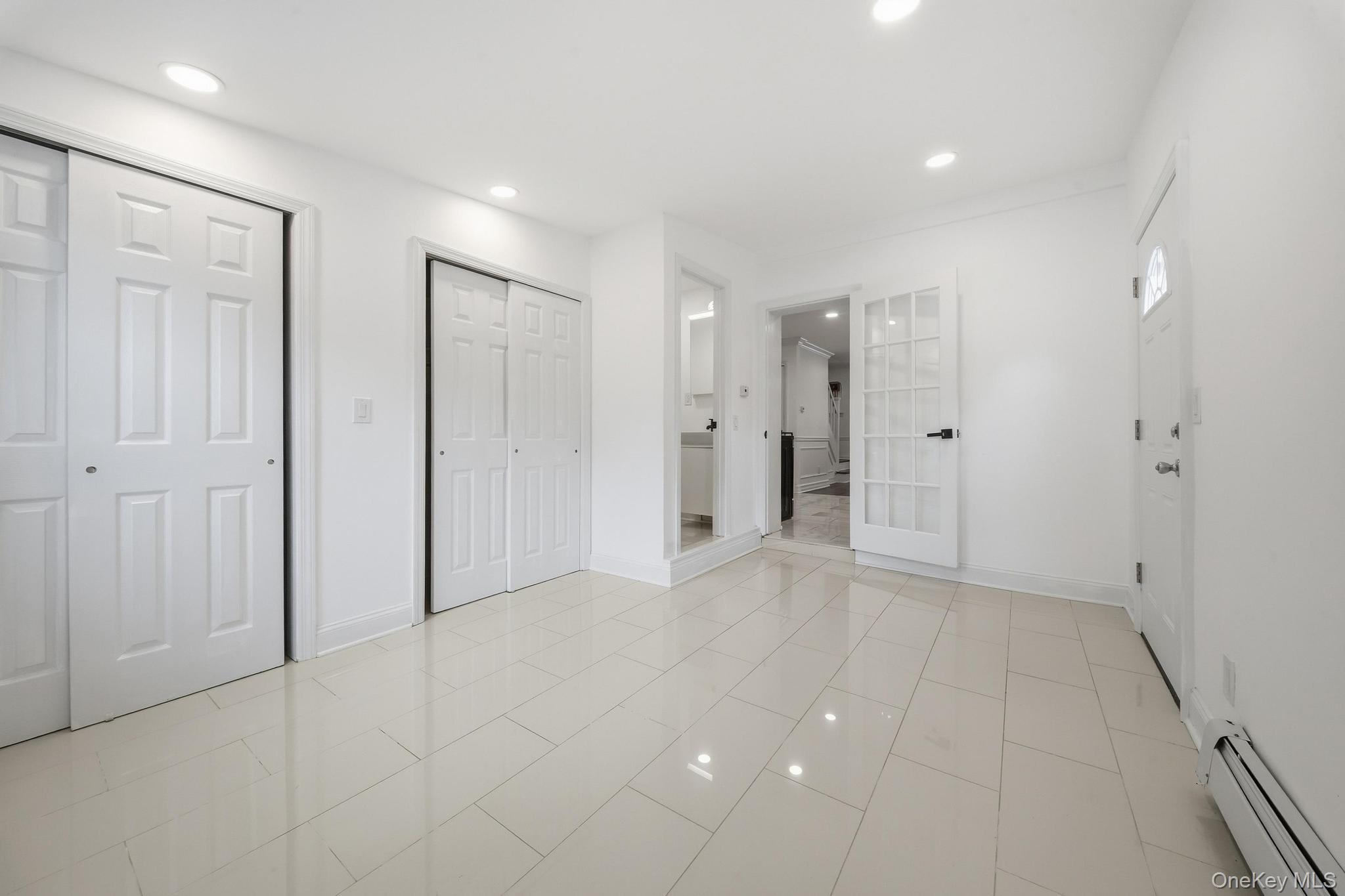 Single Family 249th Street Queens, NY 11426, MLS-1054826-5