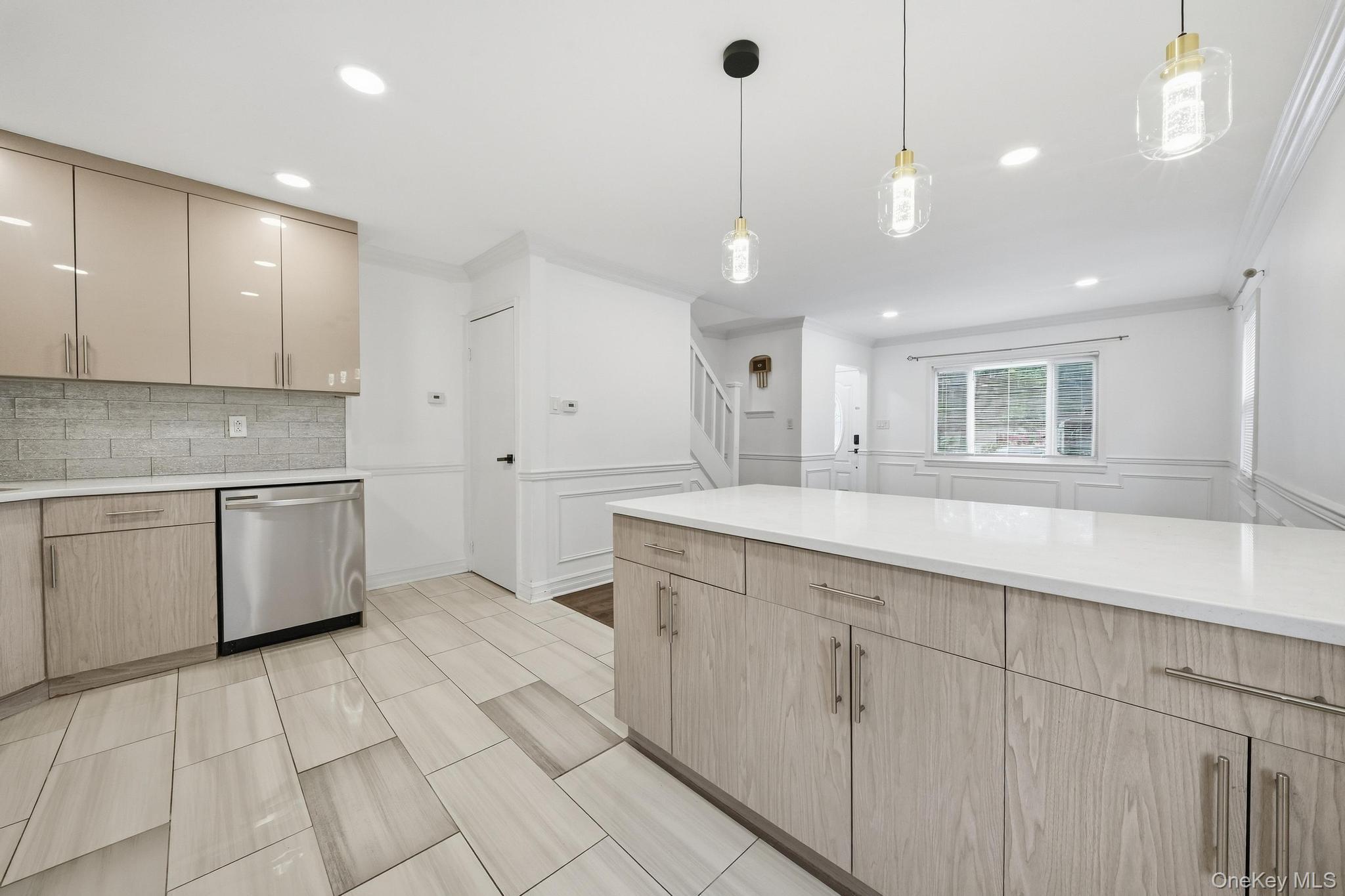 Single Family 249th Street Queens, NY 11426, MLS-1054826-7