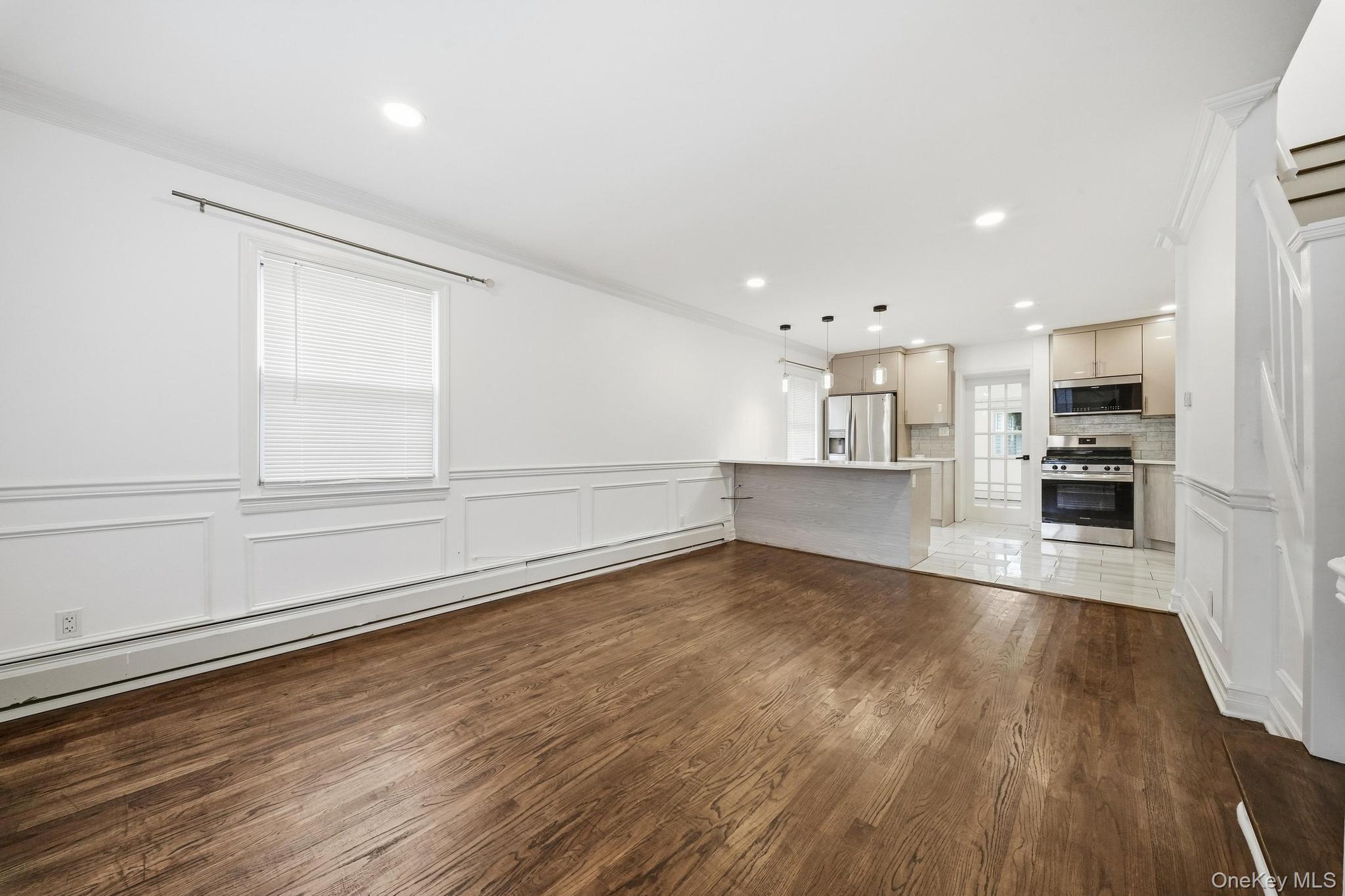 Single Family 249th Street Queens, NY 11426, MLS-1054826-9