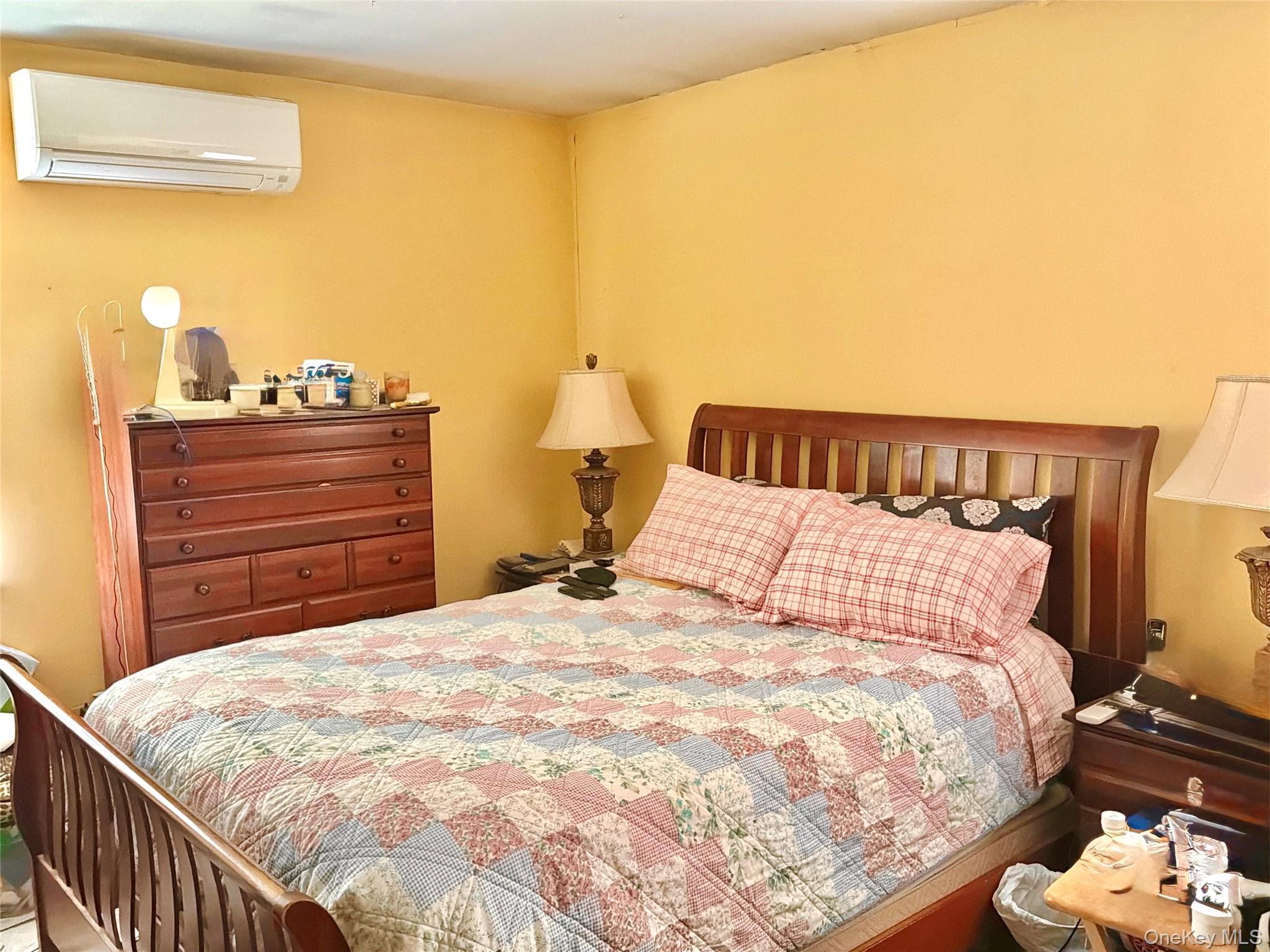 Single Family 229th Street  Queens, NY 11413, MLS-1054832-14