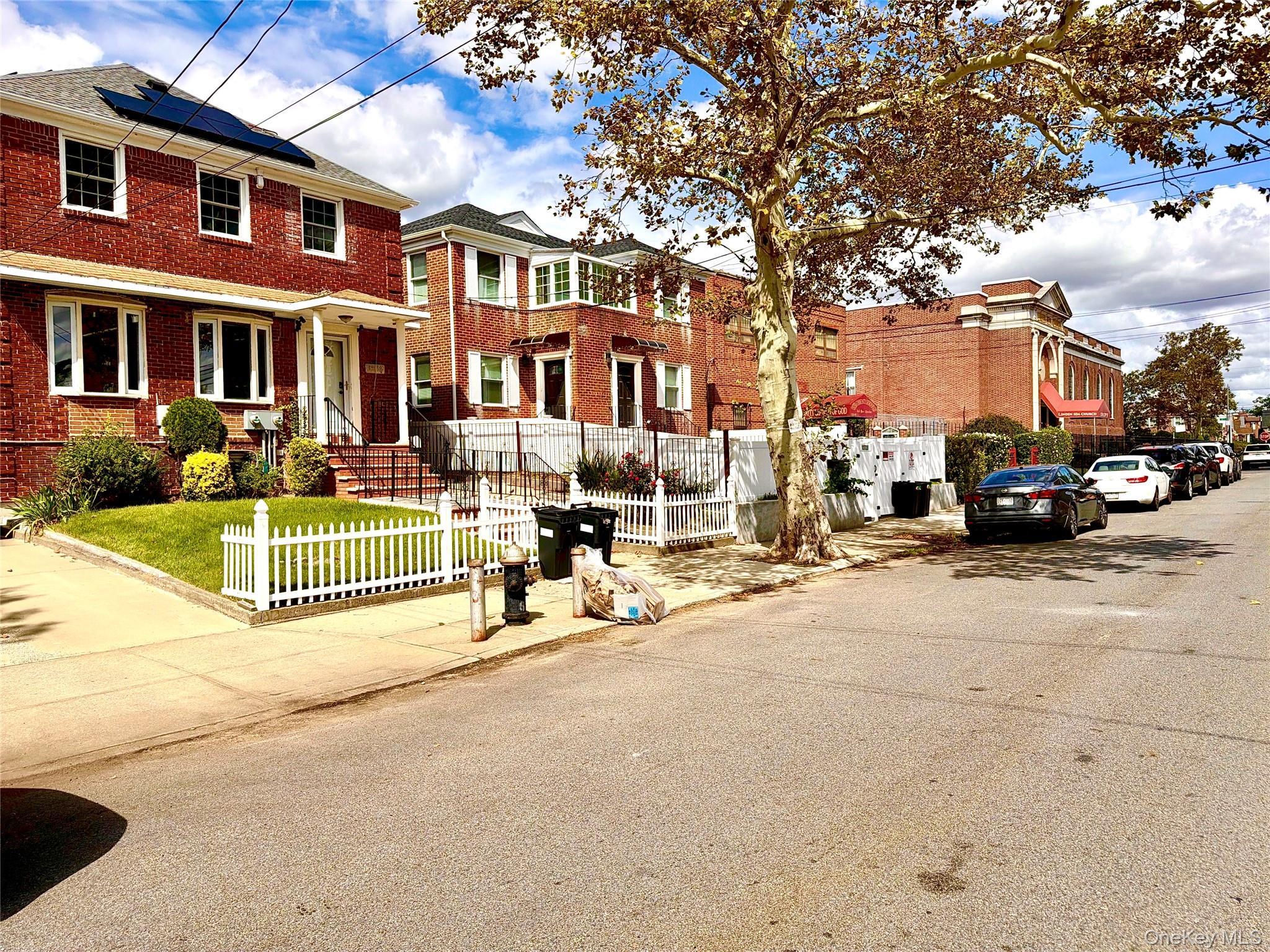 Single Family 229th Street  Queens, NY 11413, MLS-1054832-21