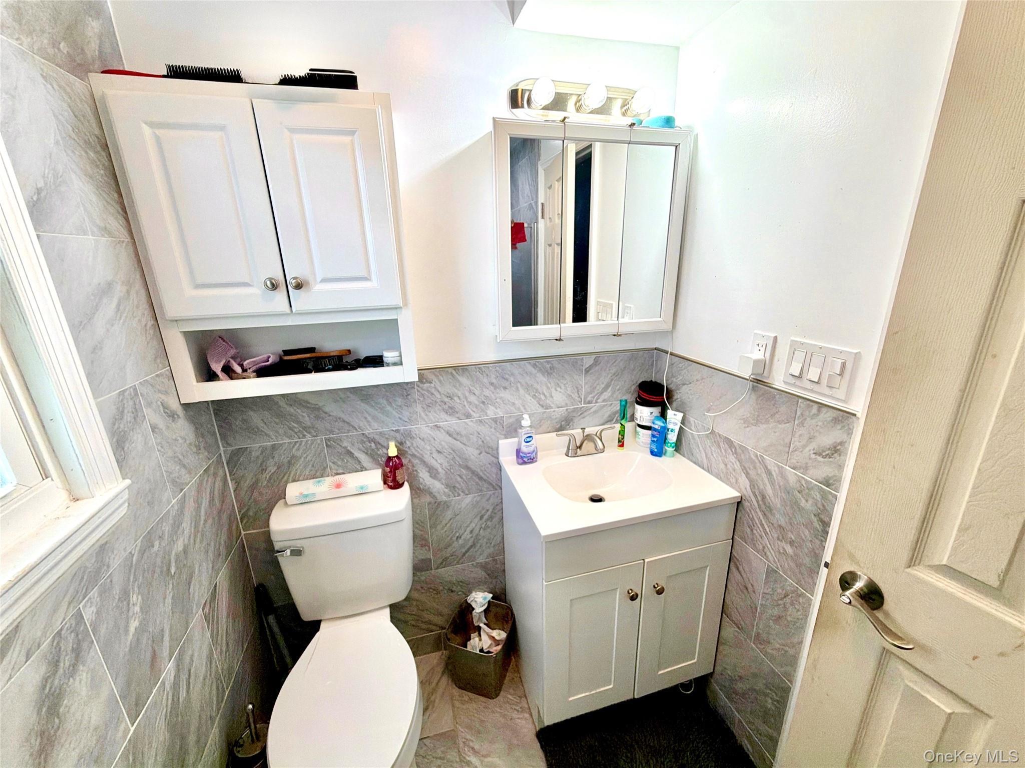 Single Family 229th Street  Queens, NY 11413, MLS-1054832-5