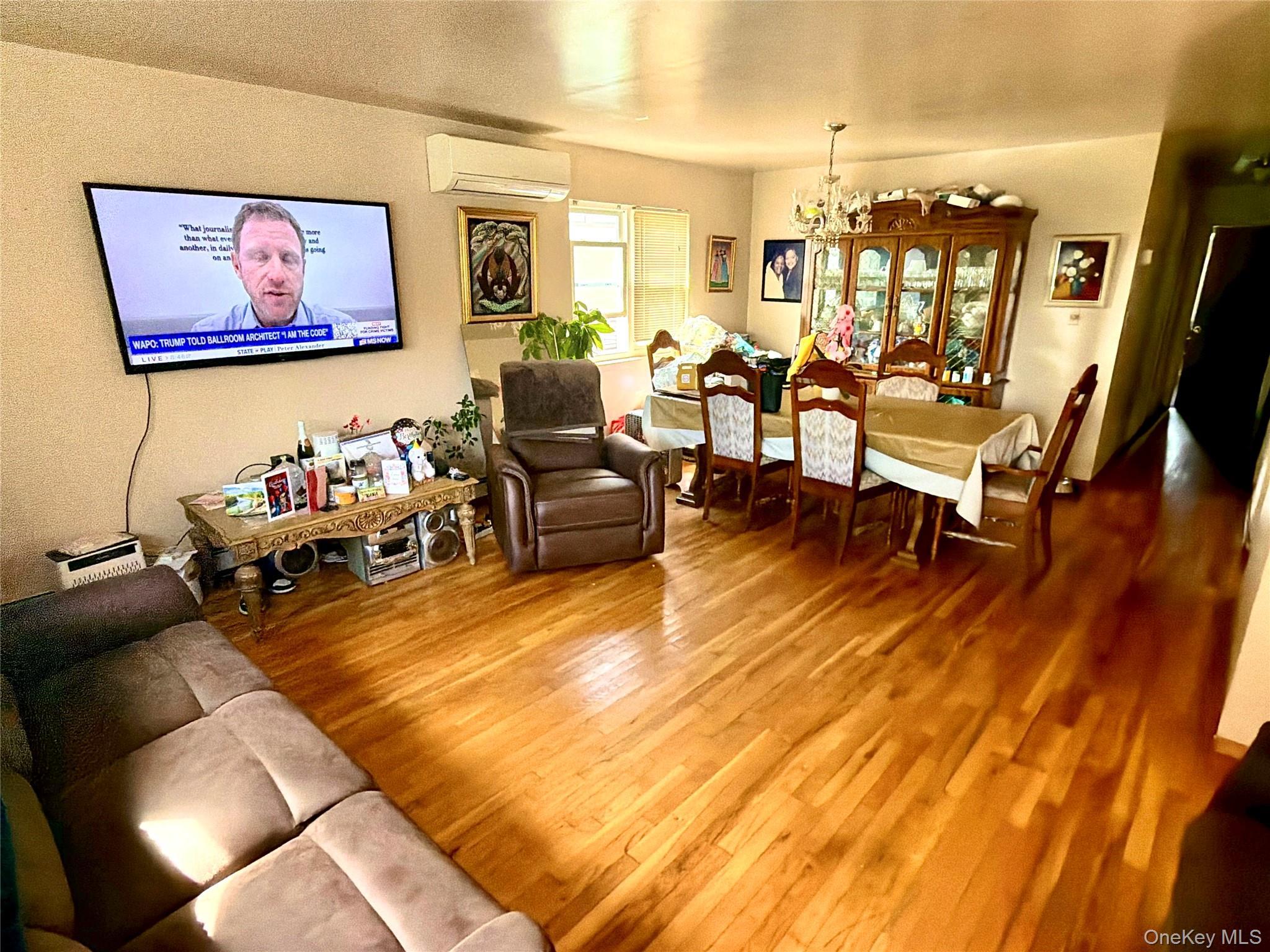 Single Family 229th Street  Queens, NY 11413, MLS-1054832-7